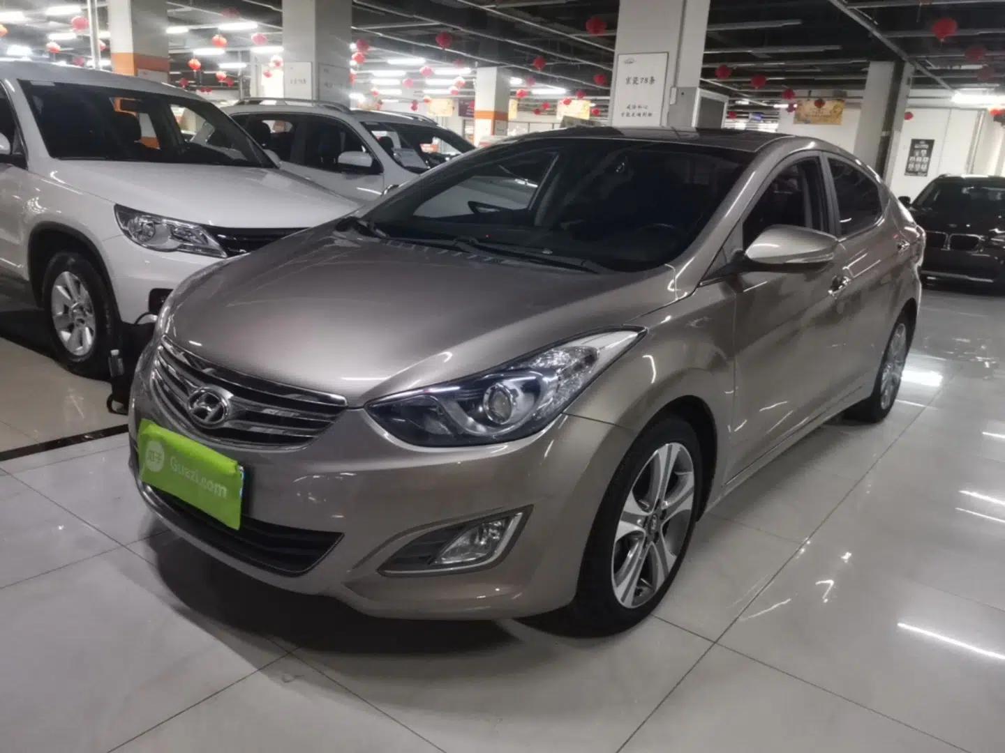 Hyundai Elantra (5th Generation / Langdong) 2013 1.6L Automatic Luxury Model — миниатюра 1