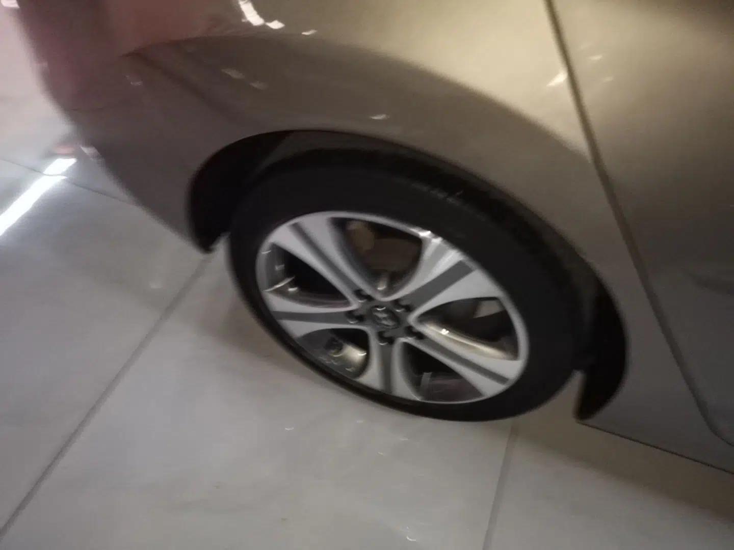 Hyundai Elantra (5th Generation / Langdong) 2013 1.6L Automatic Luxury Model — миниатюра 10