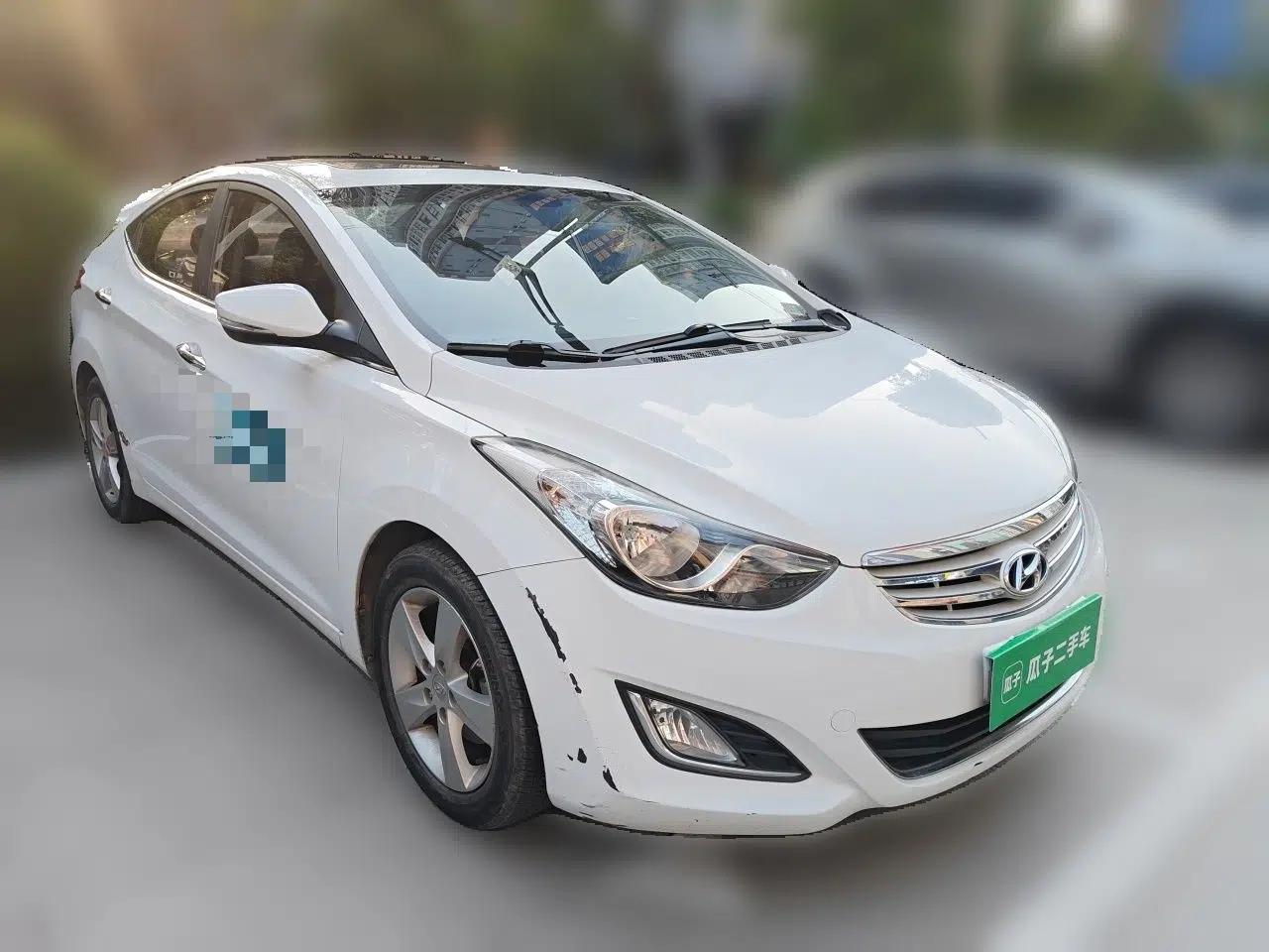 Hyundai Elantra (5th Generation / Langdong) 2013 1.6L Automatic Luxury Model — миниатюра 3