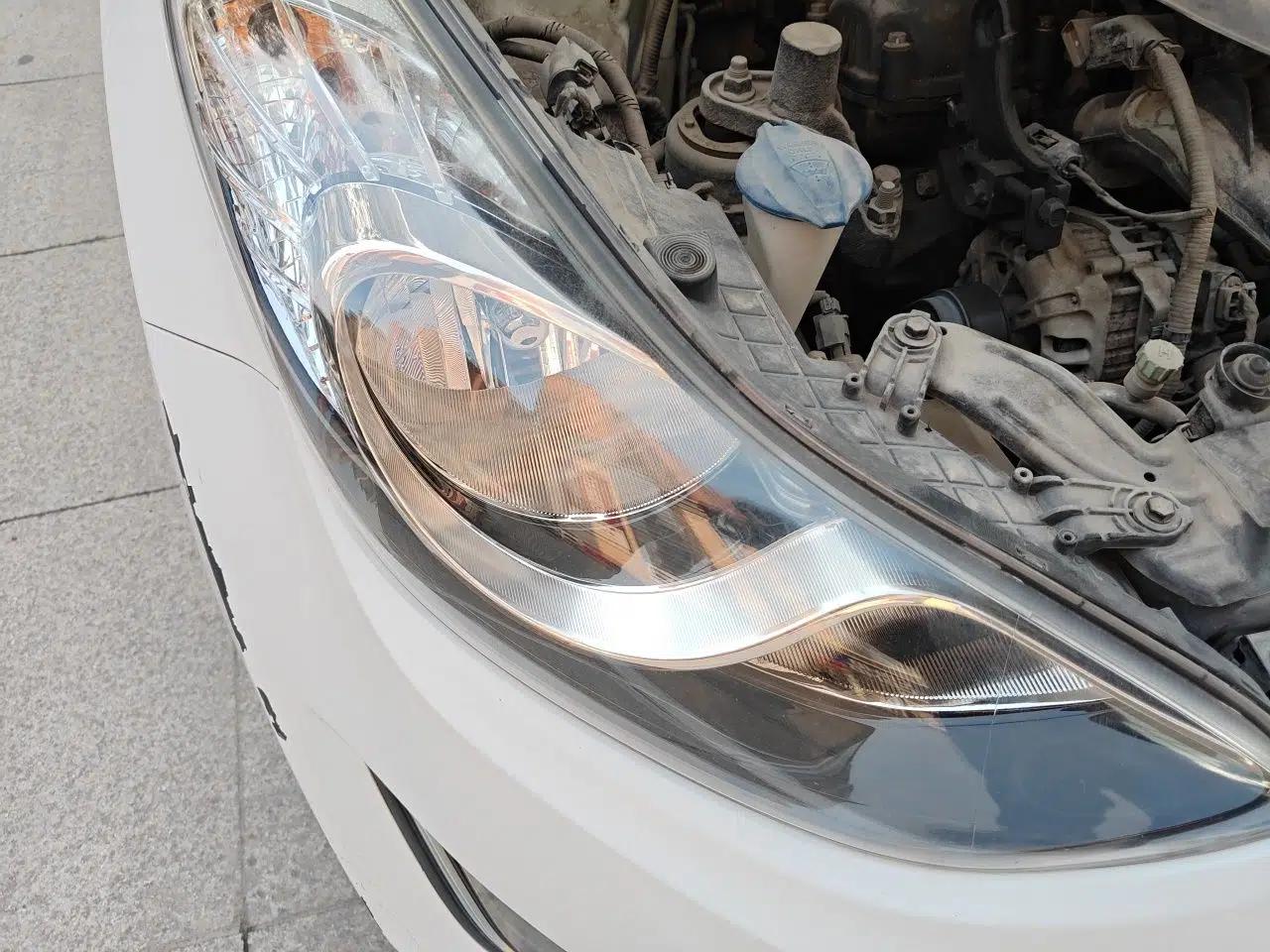 Hyundai Elantra (5th Generation / Langdong) 2013 1.6L Automatic Luxury Model — миниатюра 7