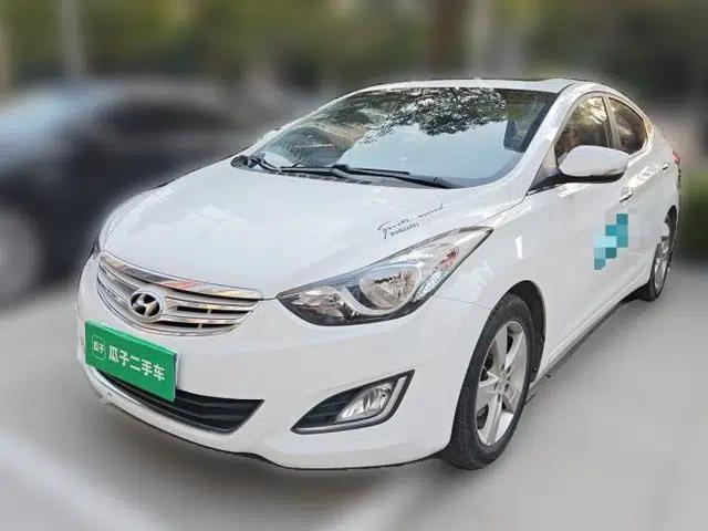 Hyundai Elantra (5th Generation / Langdong) 2013 1.6L Automatic Luxury Model