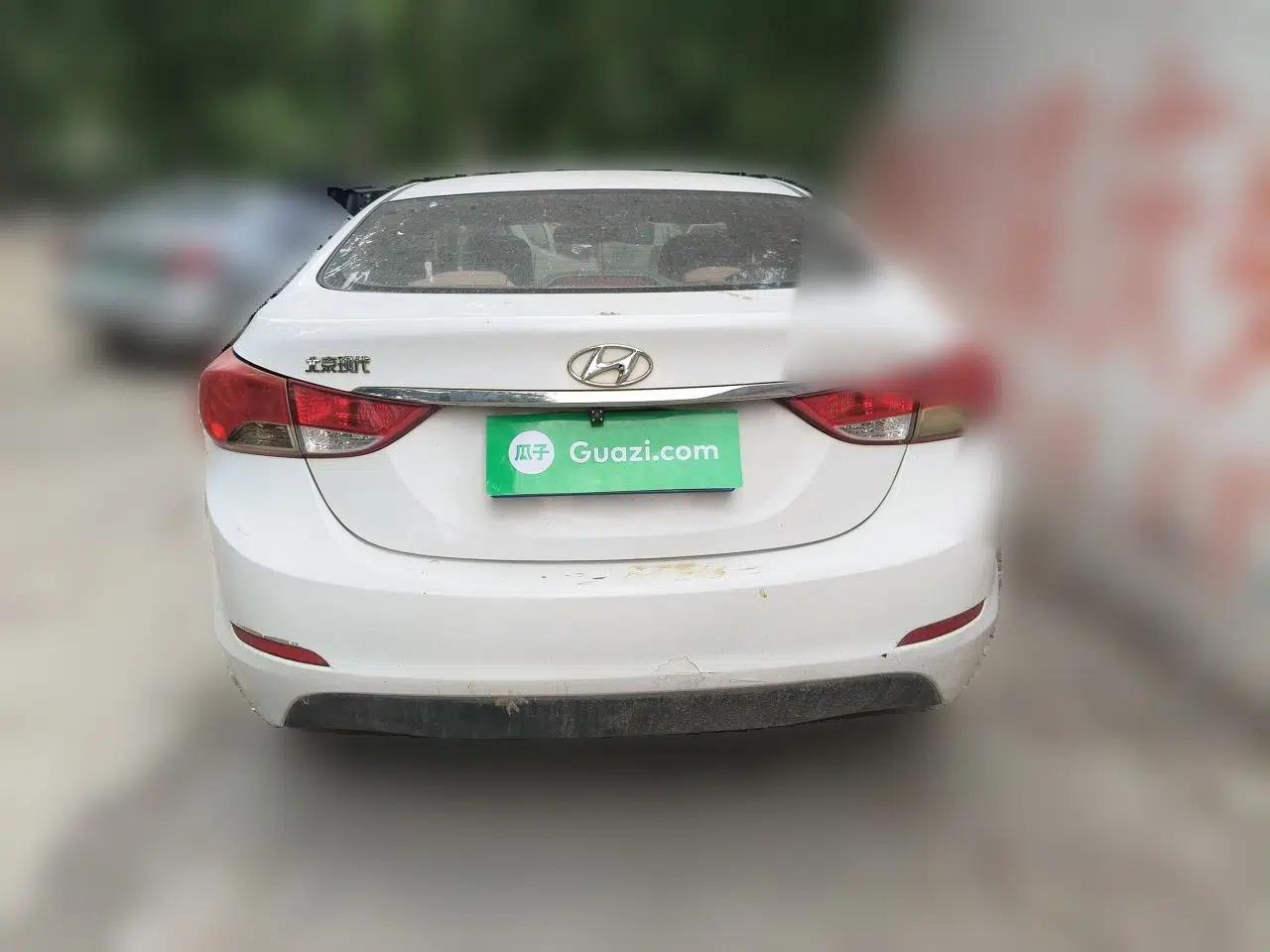 Hyundai Elantra (5th Generation / Langdong) 2012 1.6L Manual Fashion Edition — миниатюра 5