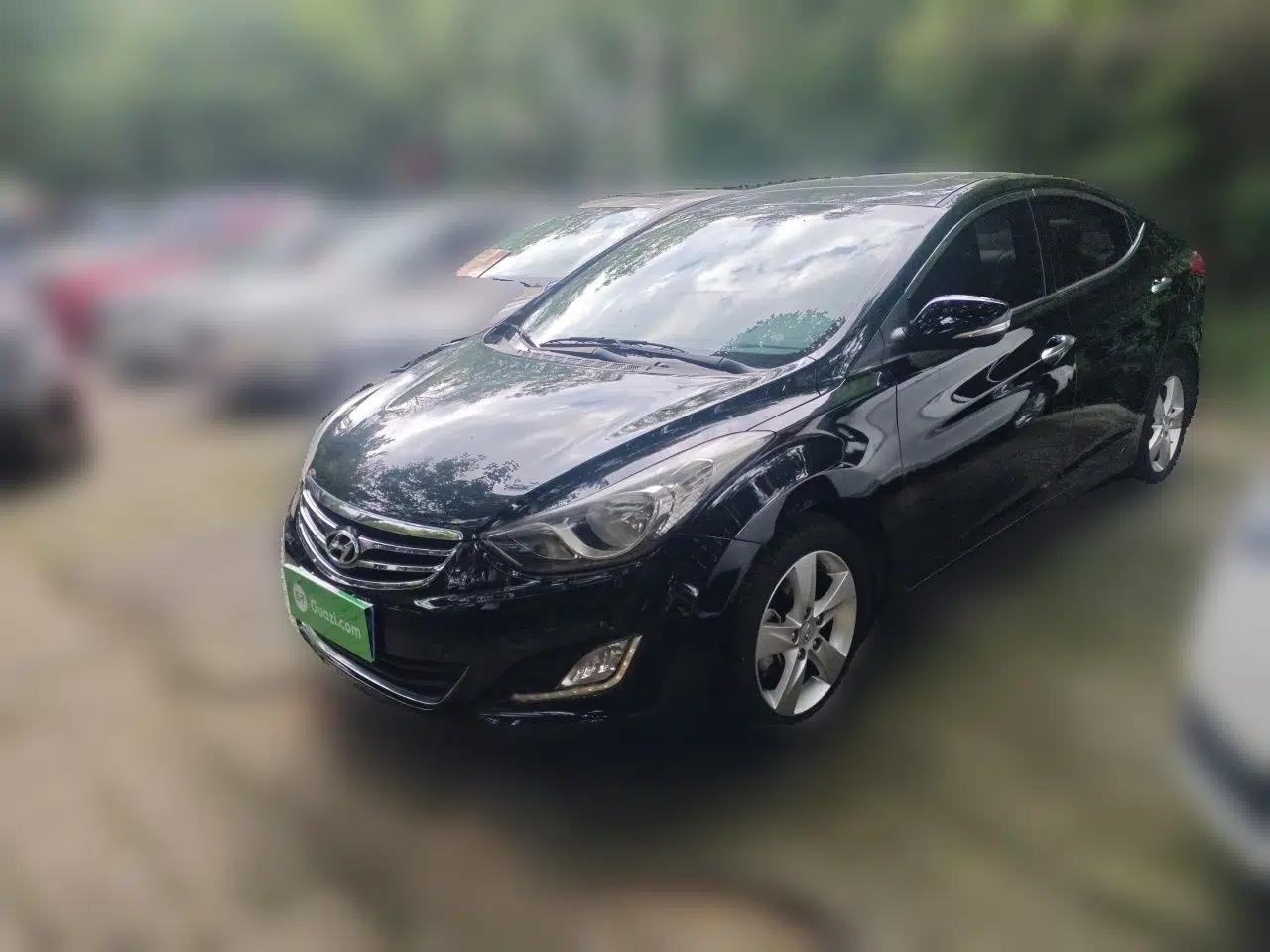 Hyundai Elantra (5th Generation / Langdong) 2013 1.6L Automatic Leading Model — миниатюра 1