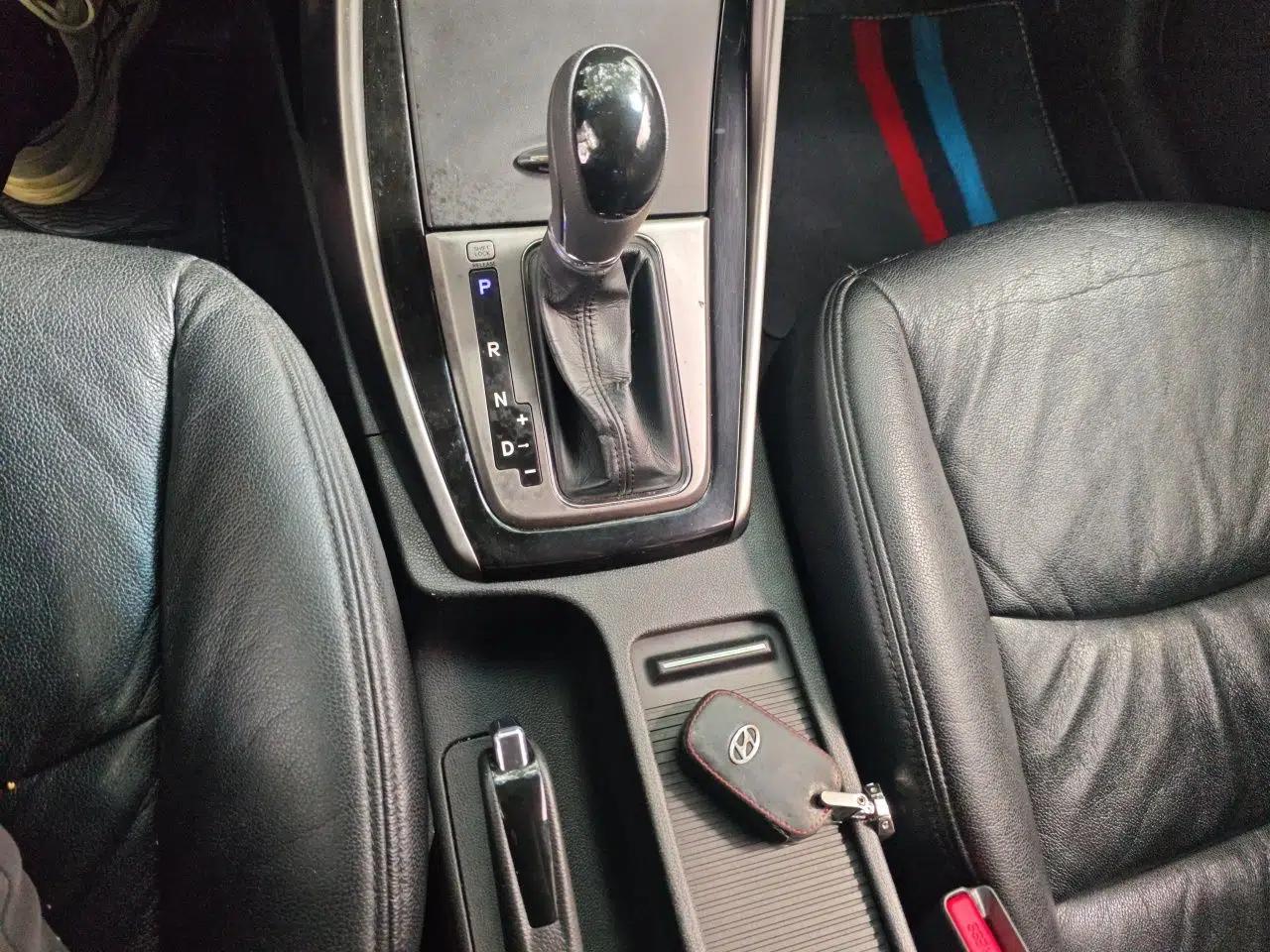 Hyundai Elantra (5th Generation / Langdong) 2013 1.6L Automatic Leading Model — миниатюра 15