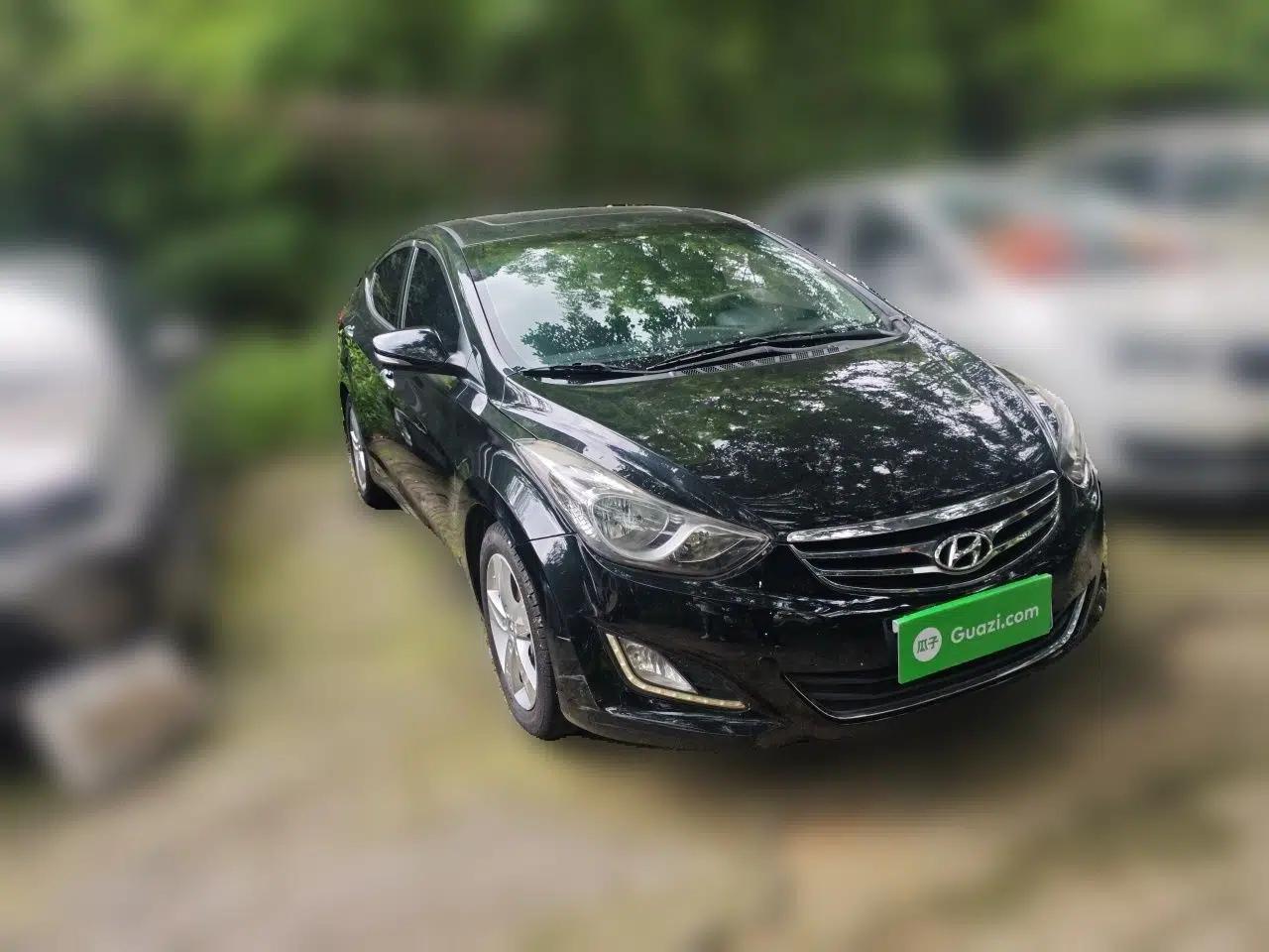 Hyundai Elantra (5th Generation / Langdong) 2013 1.6L Automatic Leading Model — миниатюра 3