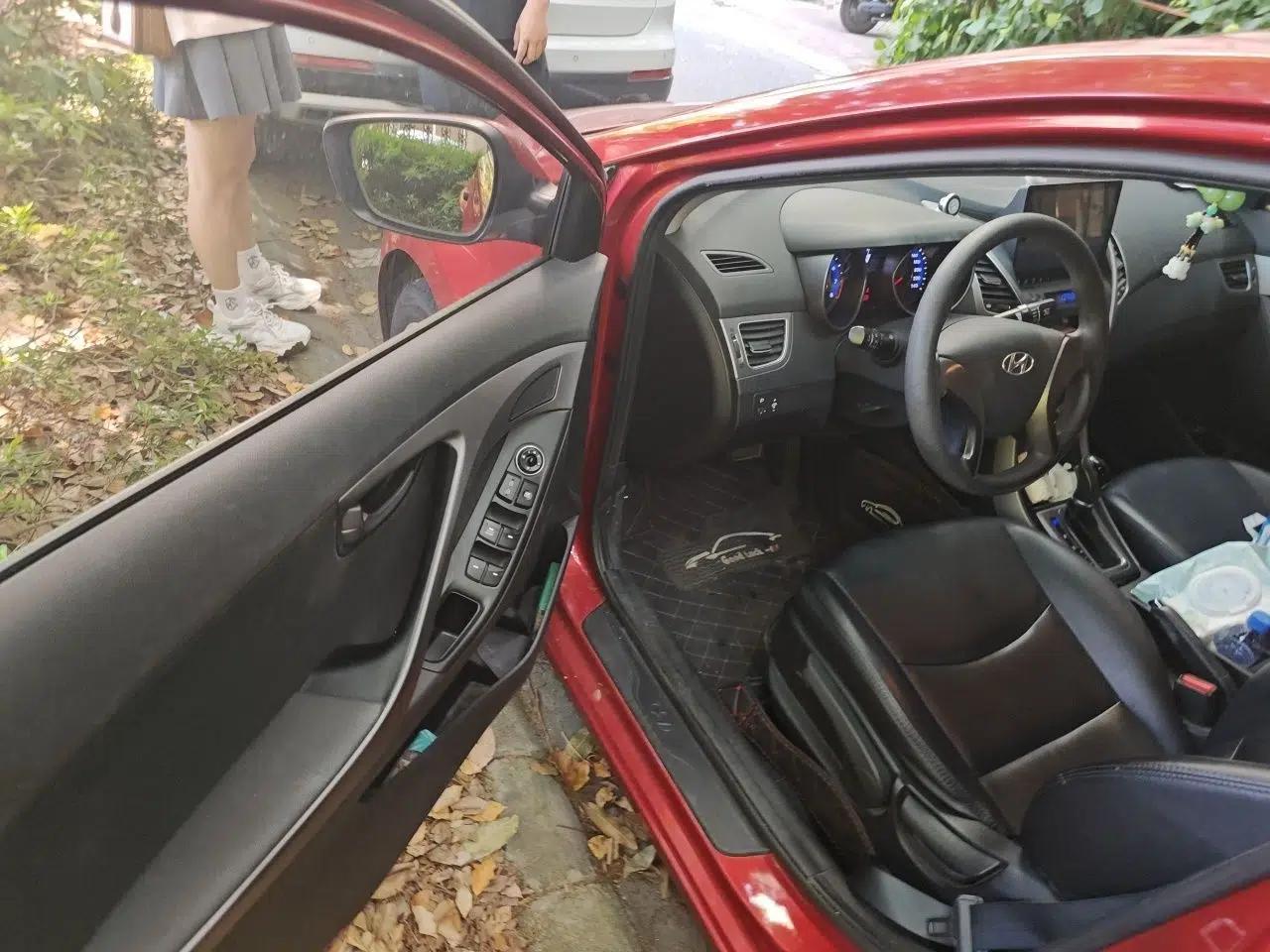 Hyundai Elantra (5th Generation / Langdong) 2016 1.6L Automatic Smart Version — миниатюра 17
