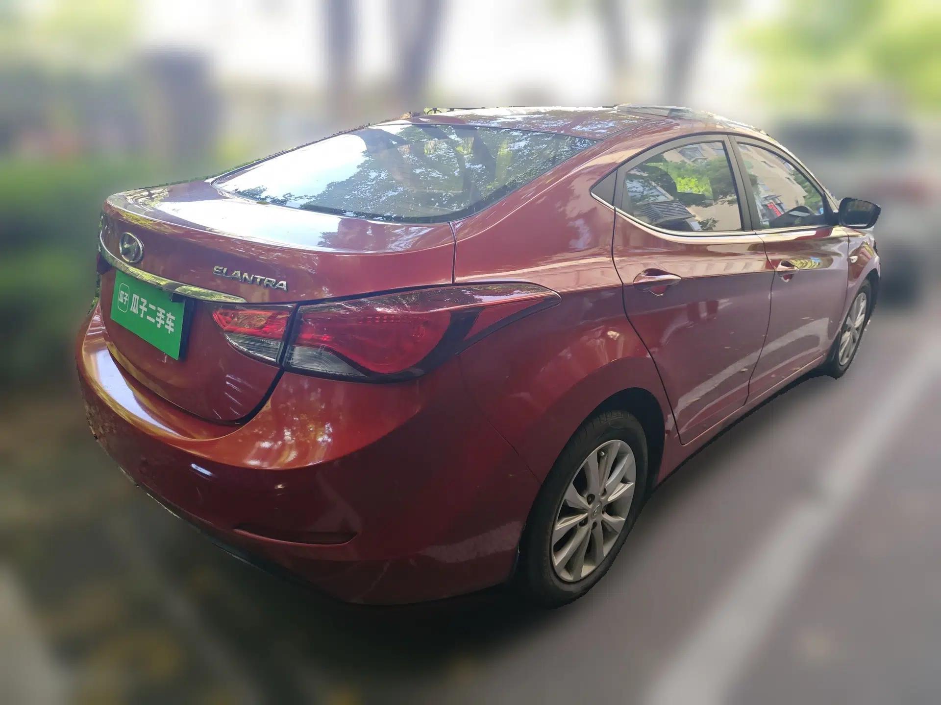 Hyundai Elantra (5th Generation / Langdong) 2016 1.6L Automatic Smart Version — миниатюра 6