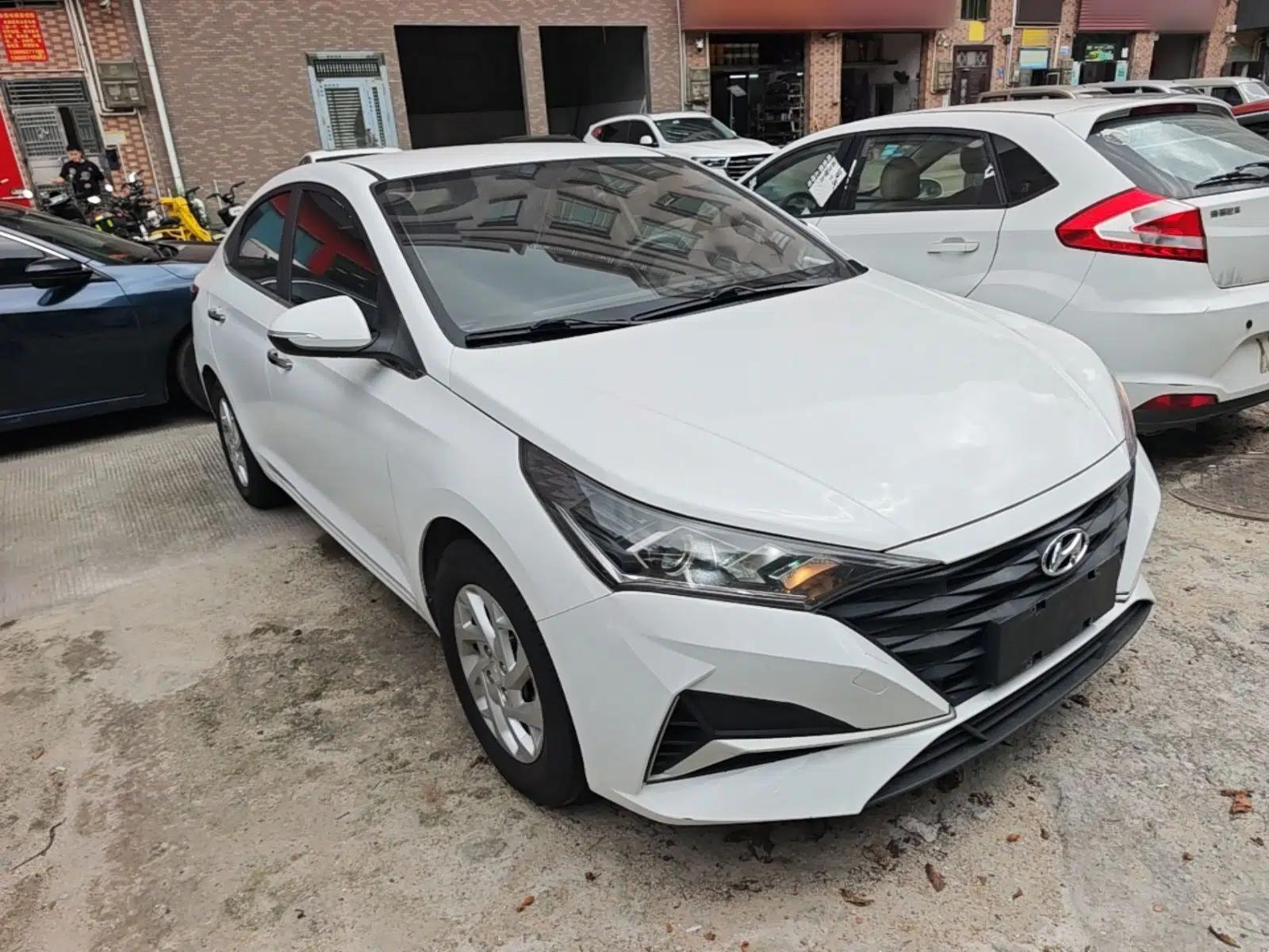 Hyundai Verna (new generation) 2020 1.4L CVT GLS Cool Edition — миниатюра 3