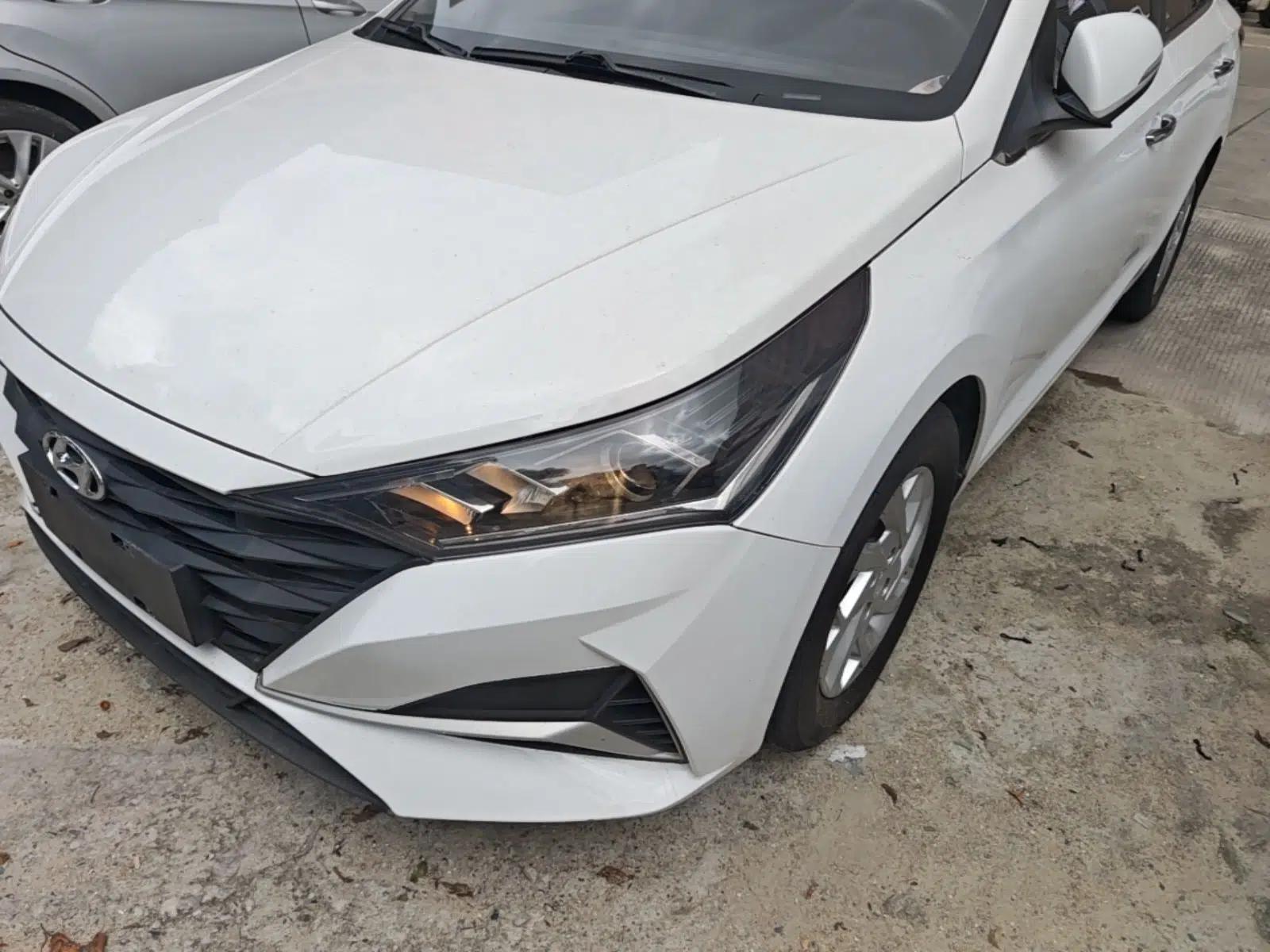 Hyundai Verna (new generation) 2020 1.4L CVT GLS Cool Edition — миниатюра 9