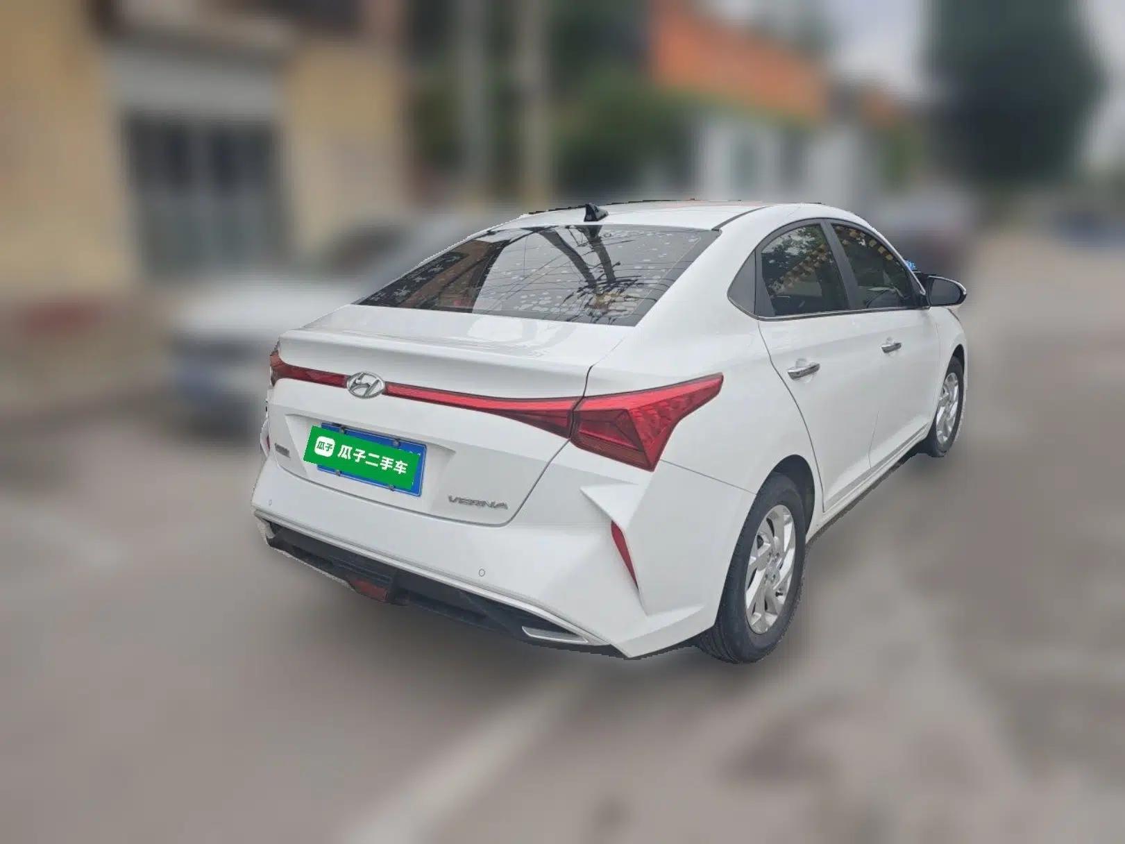 Hyundai Verna (new generation) 2020 1.4L CVT GLS Cool Edition — миниатюра 6
