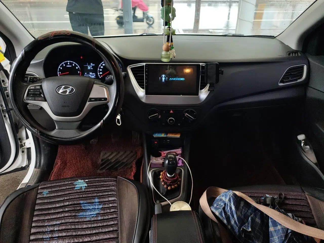 Hyundai Verna (new generation) 2016 1.4L Manual Cool Edition GLS — миниатюра 10