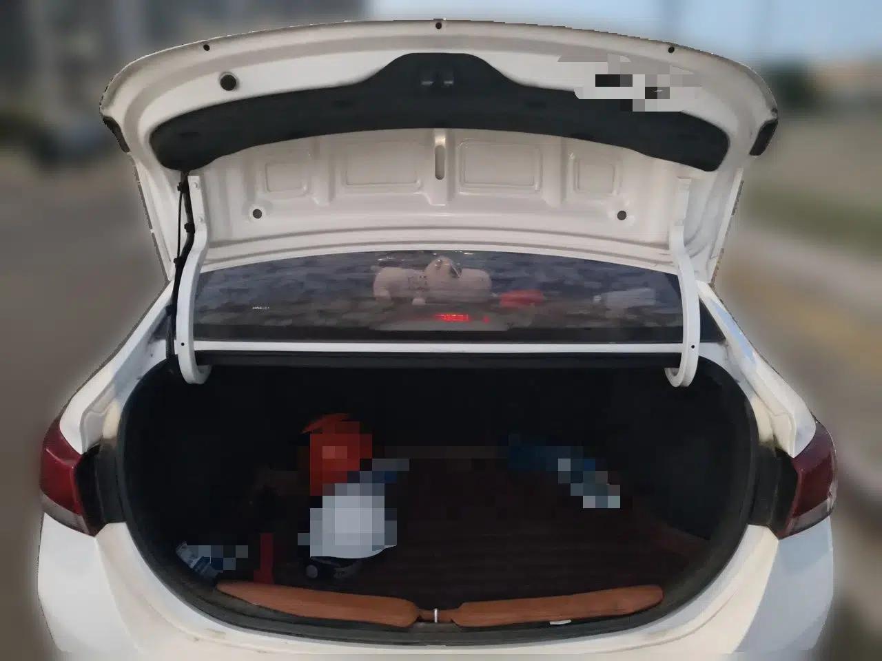 Hyundai Verna (new generation) 2016 1.4L Manual Cool Edition GLS — миниатюра 20