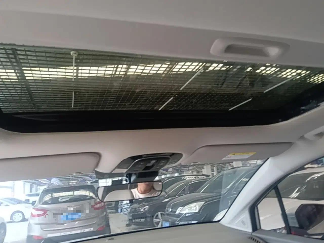 Hyundai Custo 2022 270TGDi Smart Luxury Flagship Edition TOP — миниатюра 21