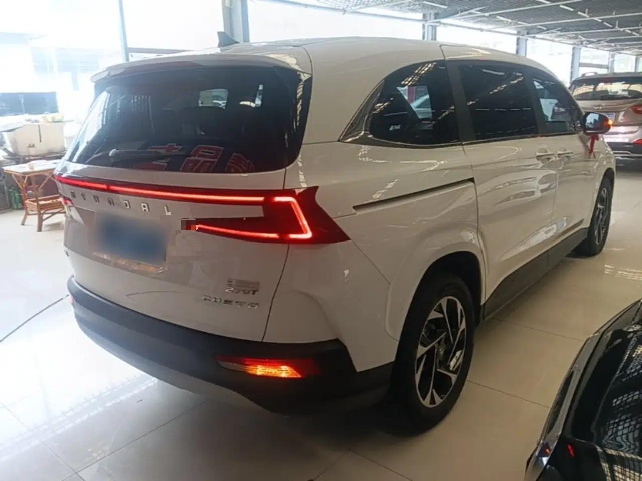 Hyundai Custo 2022 270TGDi Smart Luxury Flagship Edition TOP — миниатюра 6