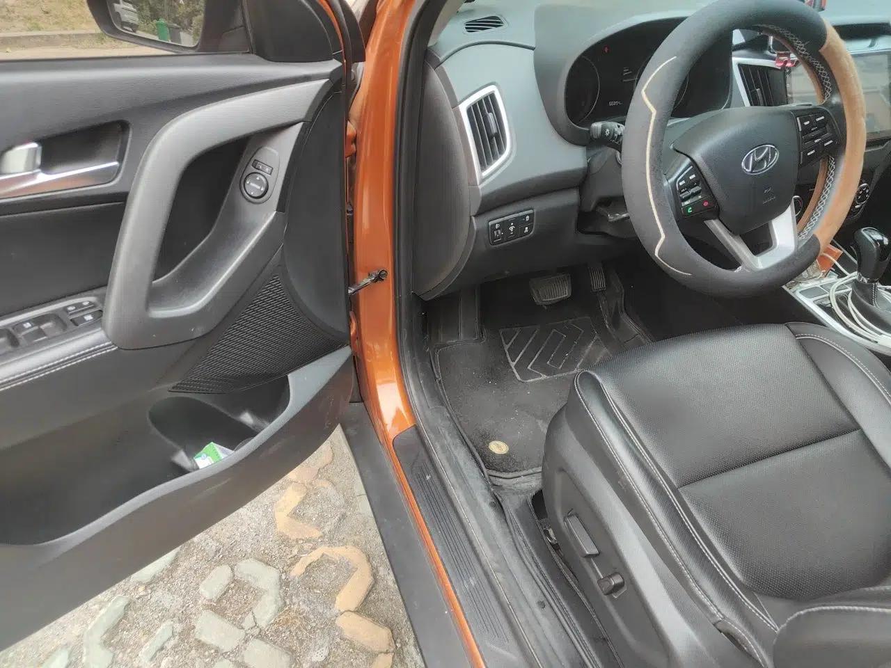Hyundai ix25 2017 1.6L Automatic Smart Version — миниатюра 17