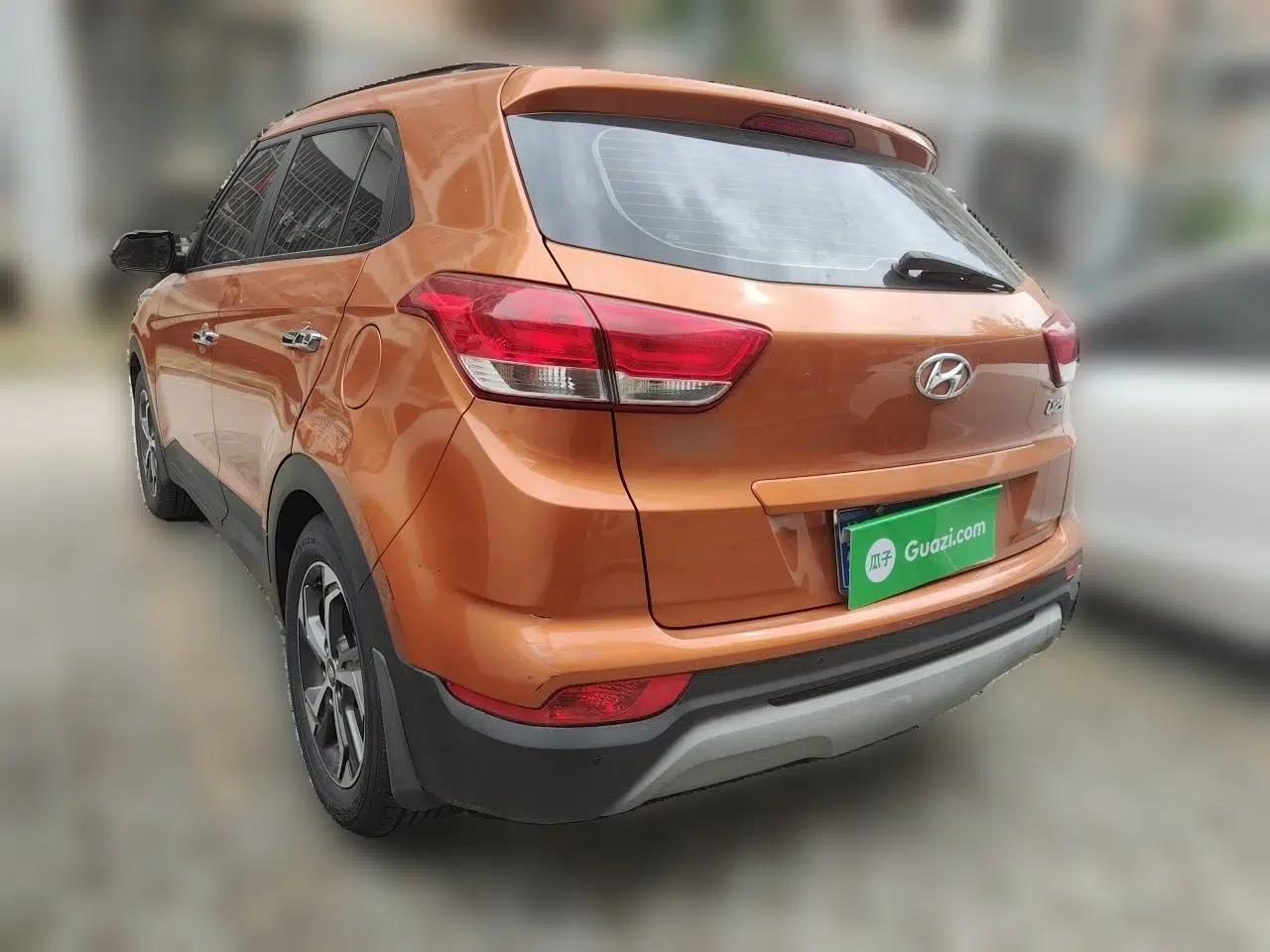 Hyundai ix25 2017 1.6L Automatic Smart Version — миниатюра 4