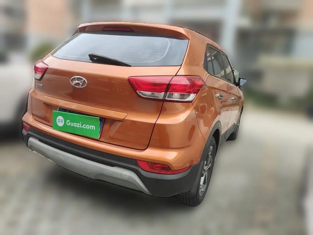 Hyundai ix25 2017 1.6L Automatic Smart Version — миниатюра 6