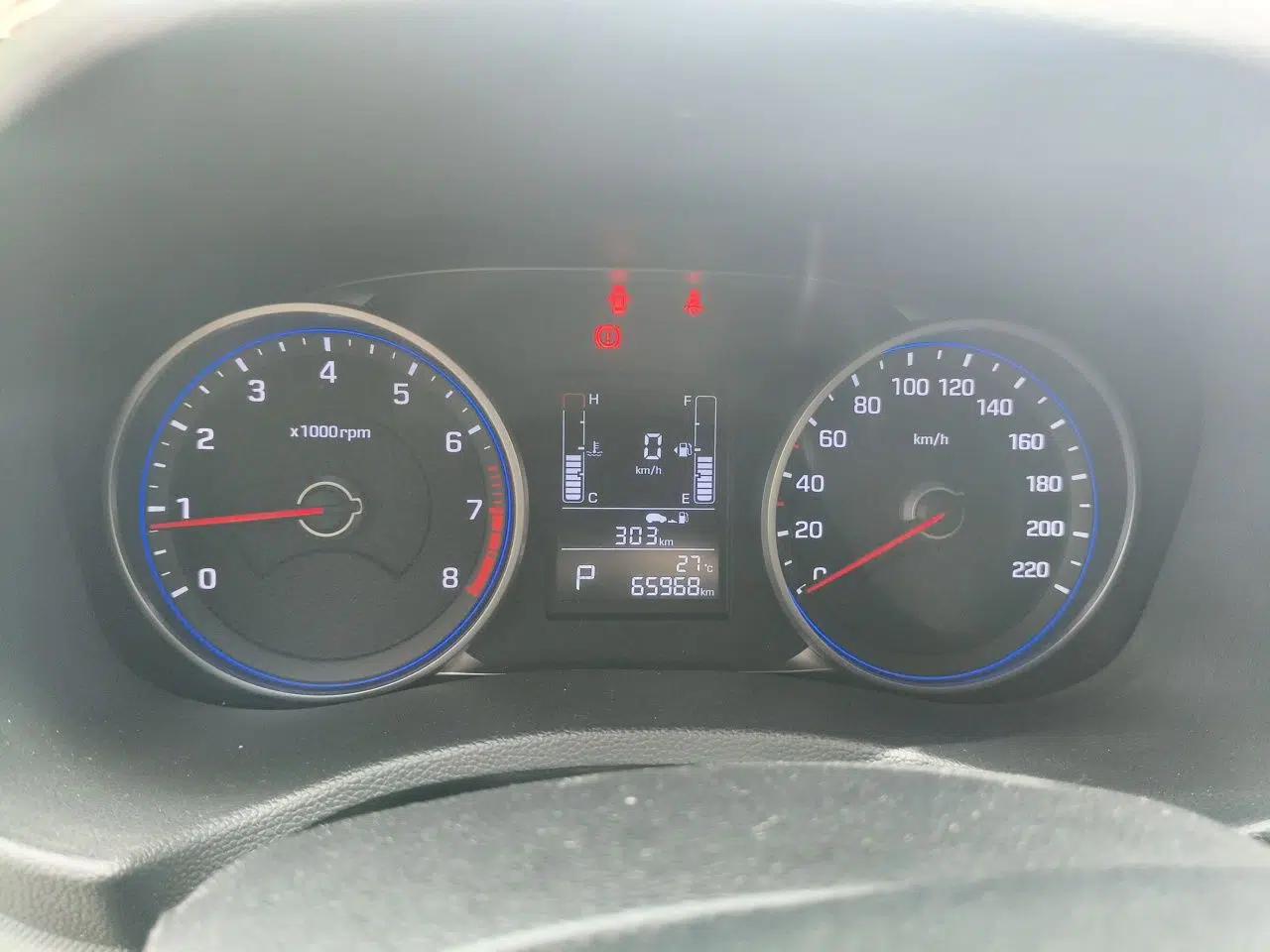 Hyundai ix25 2017 1.6L Automatic Smart Version — миниатюра 12