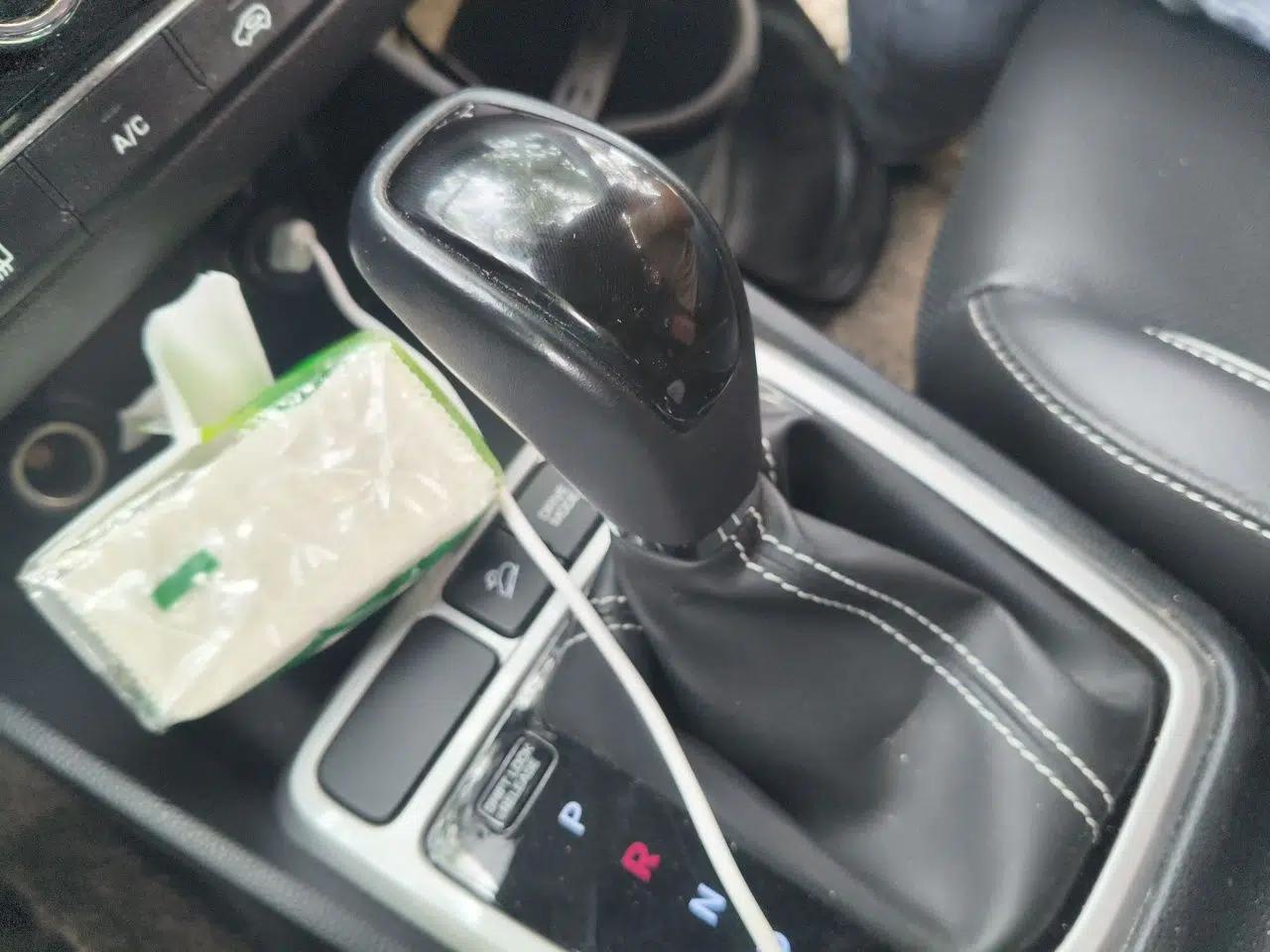 Hyundai ix25 2017 1.6L Automatic Smart Version — миниатюра 15