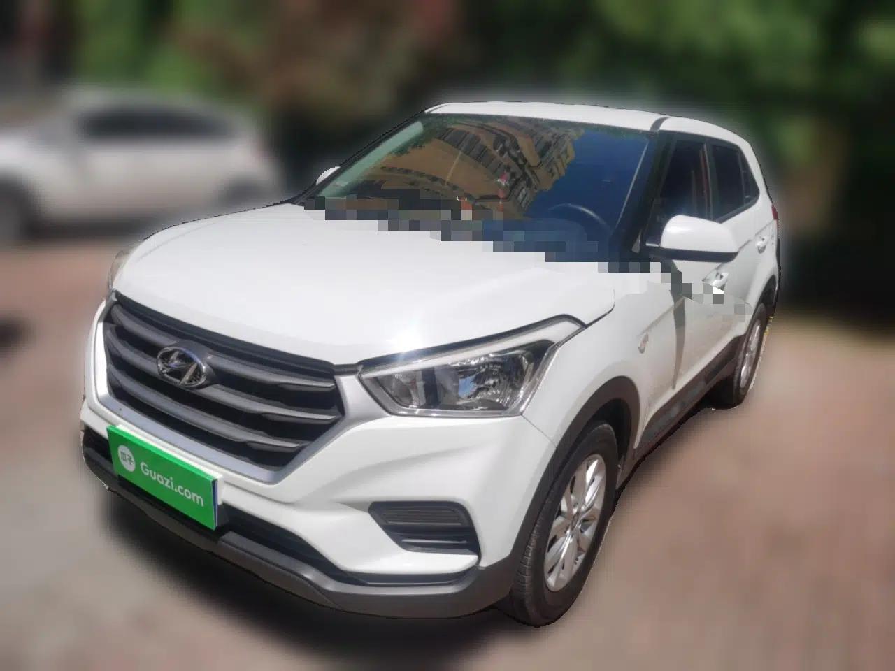 Hyundai ix25 2017 1.6L Manual Fashion Model — миниатюра 1