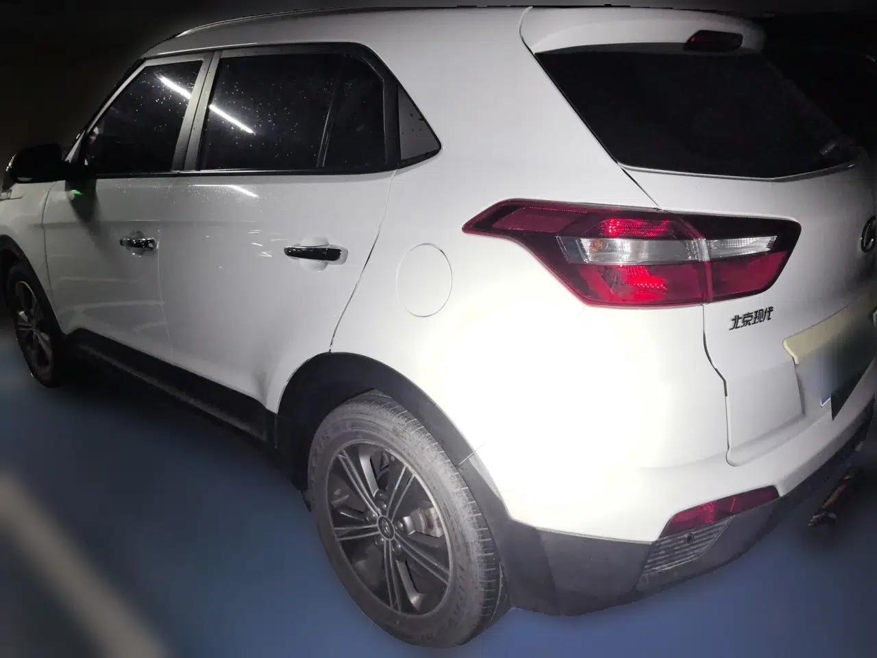 Hyundai ix25 2017 1.6L Automatic Smart Version — миниатюра 4