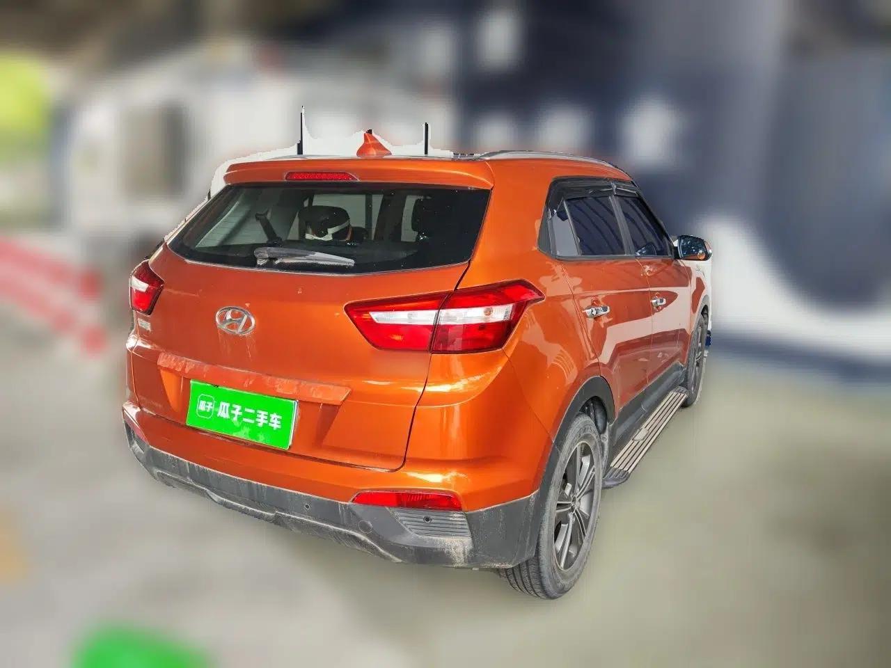 Hyundai ix25 2015 1.6L Automatic Two-Wheel Drive Smart GLS Trim — миниатюра 6