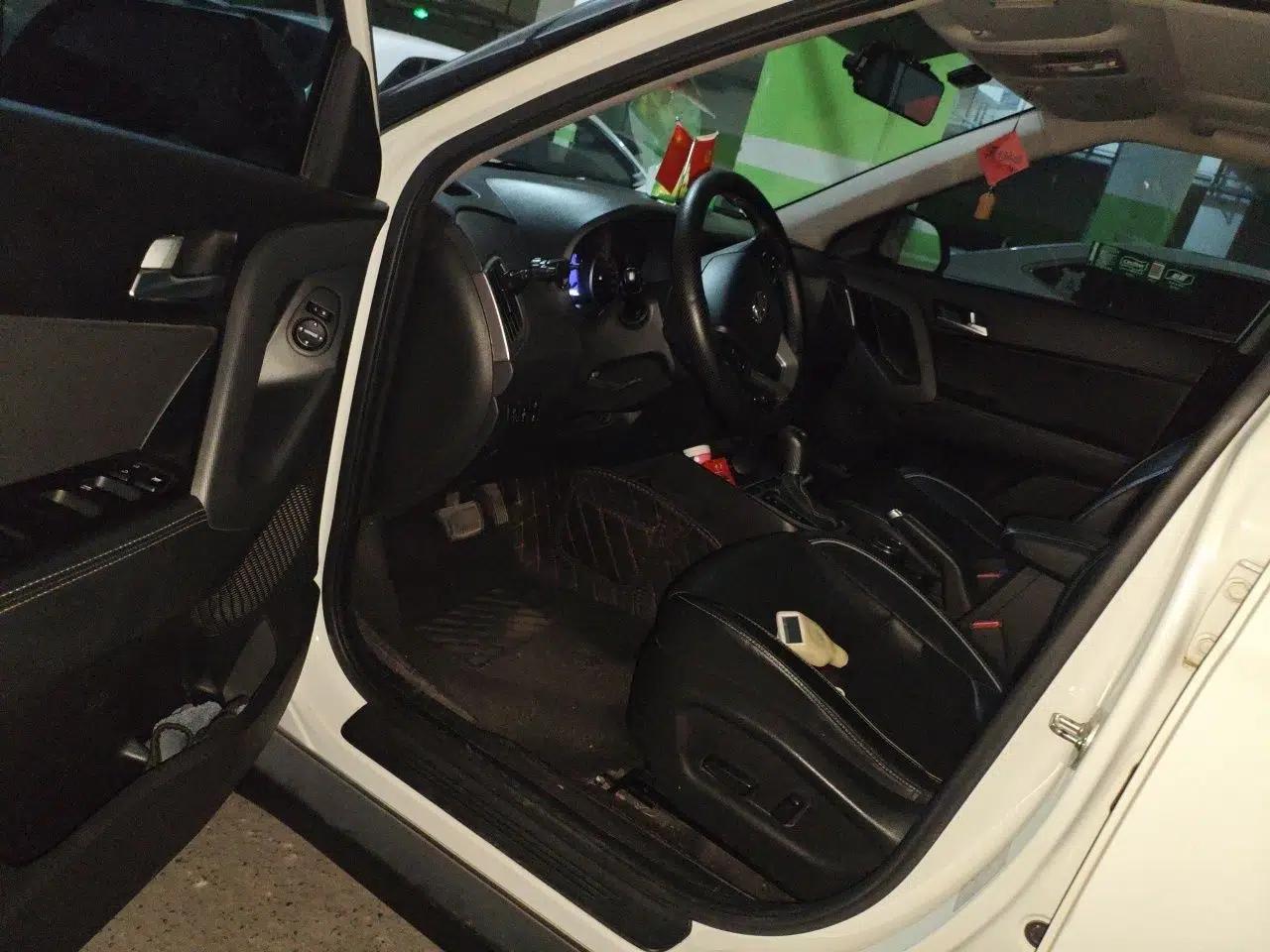Hyundai ix25 2017 1.6L Automatic Smart Version — миниатюра 17