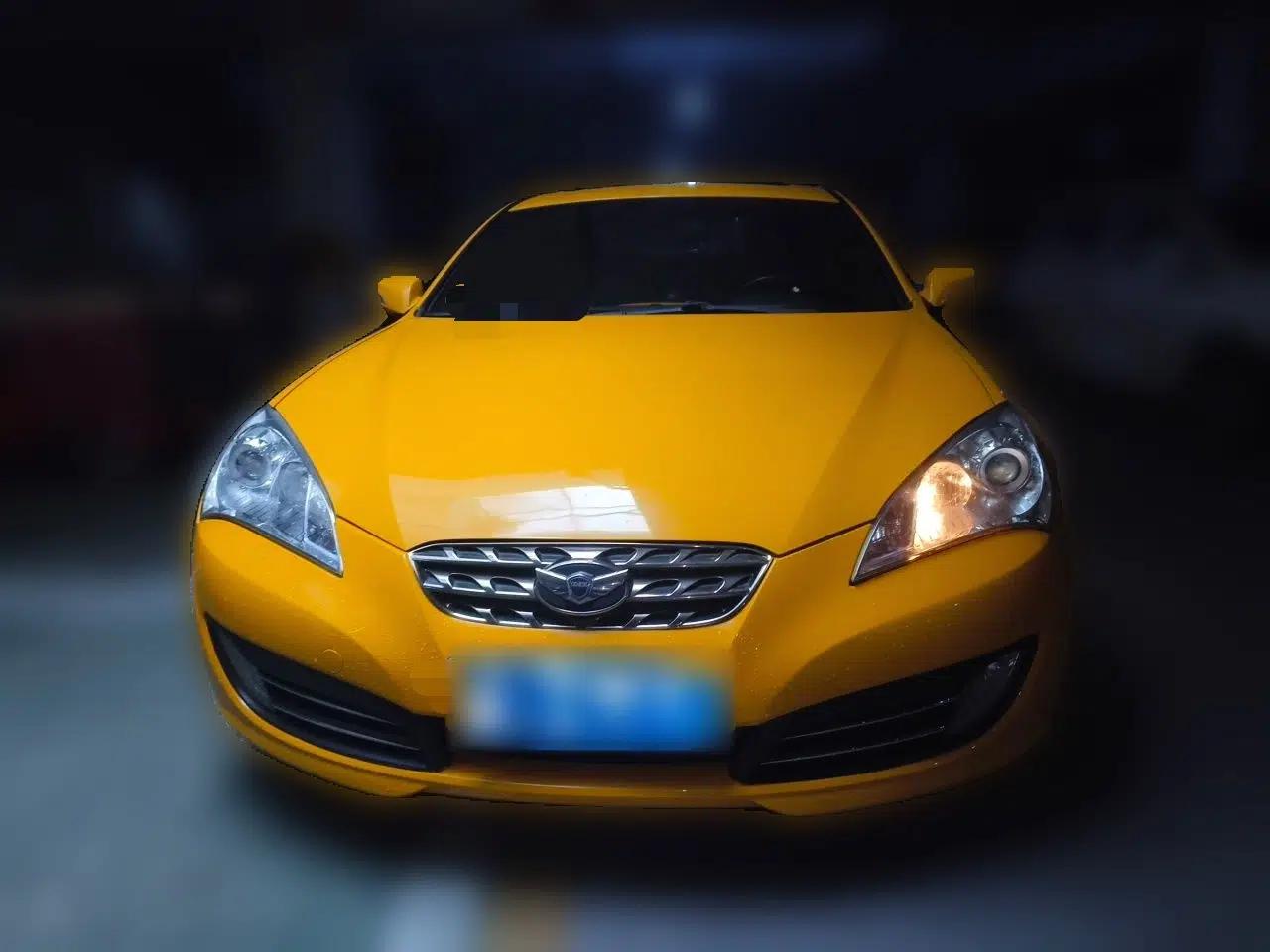Hyundai Genesis Coupe 2009 2.0T Automatic Deluxe Edition — миниатюра 2