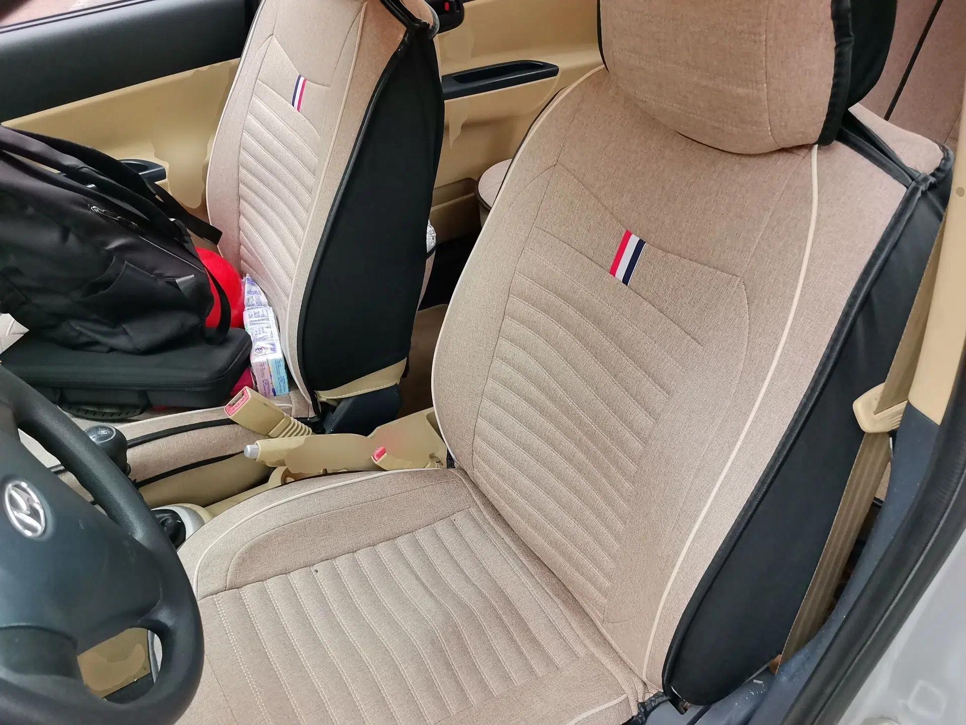 Hyundai Accent 2011 1.4 Manual Comfort Version — миниатюра 16