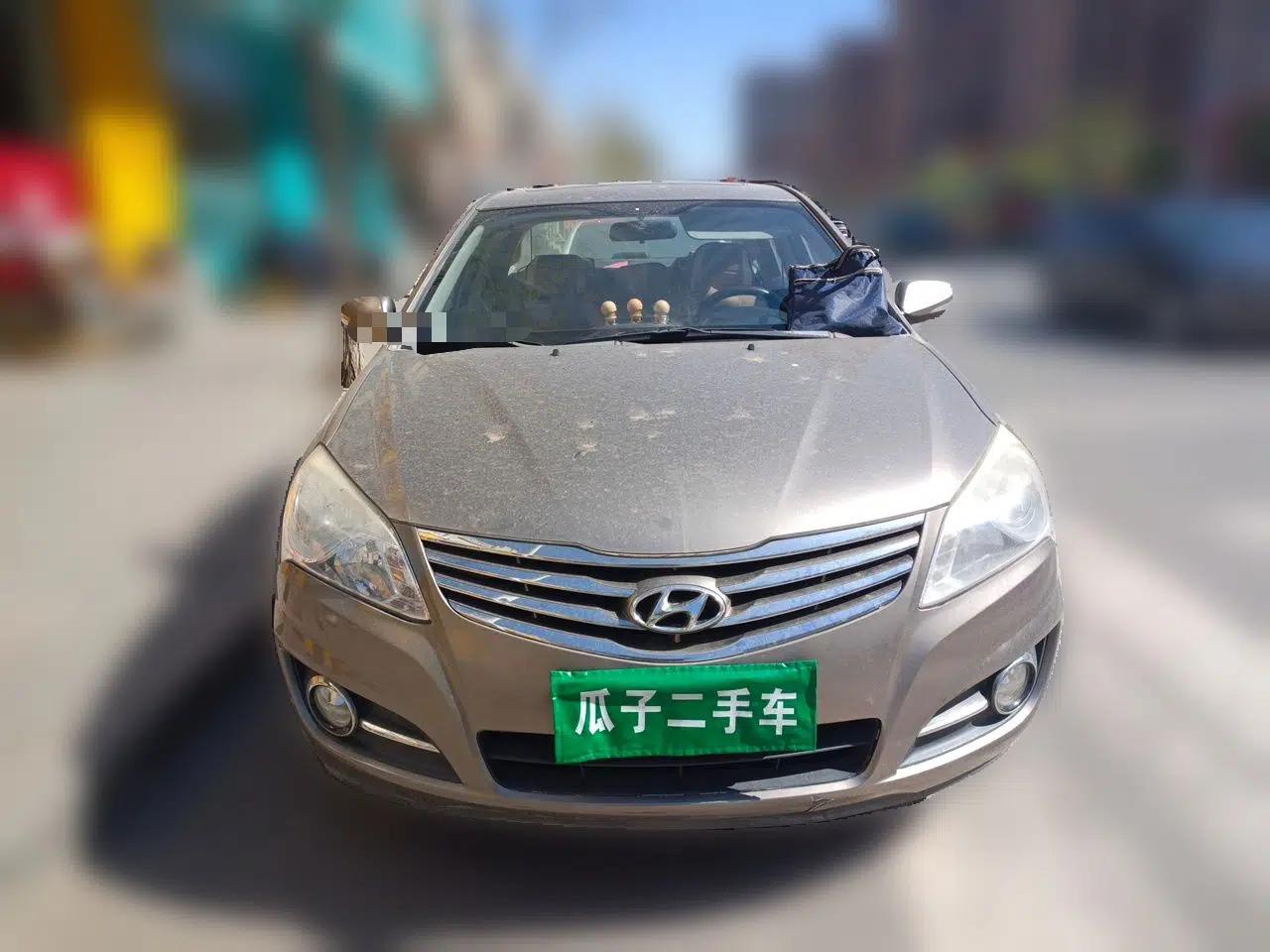 Hyundai Celesta 2011 1.6L Manual Luxury Model — миниатюра 2