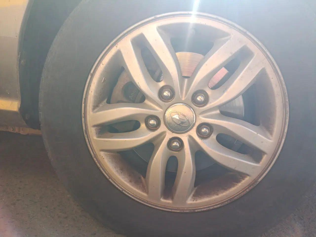 Hyundai Celesta 2011 1.6L Manual Luxury Model — миниатюра 8