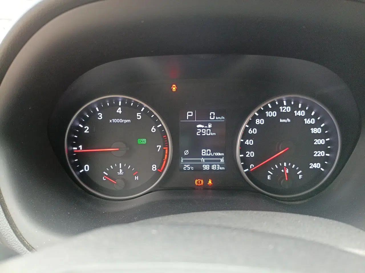Hyundai Celesta 2018 1.6L Automatic GL Enjoyment Version China V Standard — миниатюра 12