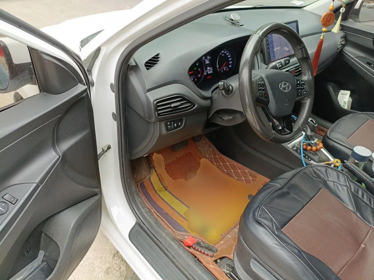 Hyundai Celesta 2018 1.6L Automatic GL Enjoyment Version China V Standard — миниатюра 17