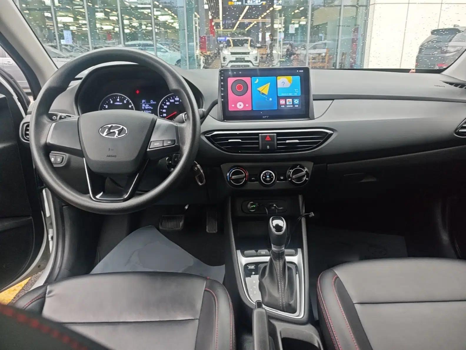 Hyundai Celesta 2020 1.6L Automatic GL Enjoyable Edition — миниатюра 13