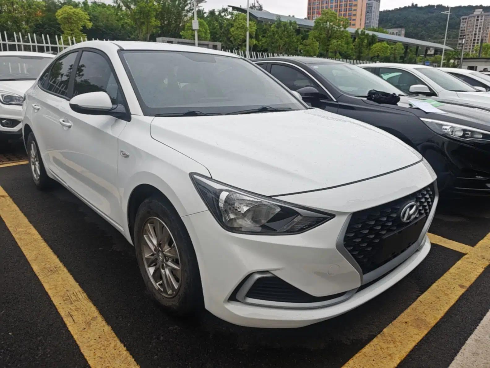 Hyundai Celesta 2020 1.6L Automatic GL Enjoyable Edition — миниатюра 3