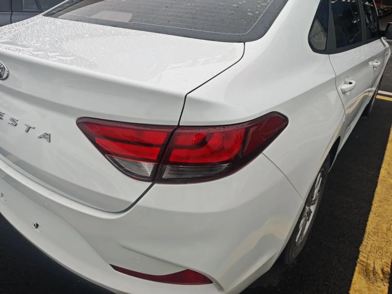 Hyundai Celesta 2020 1.6L Automatic GL Enjoyable Edition — миниатюра 7