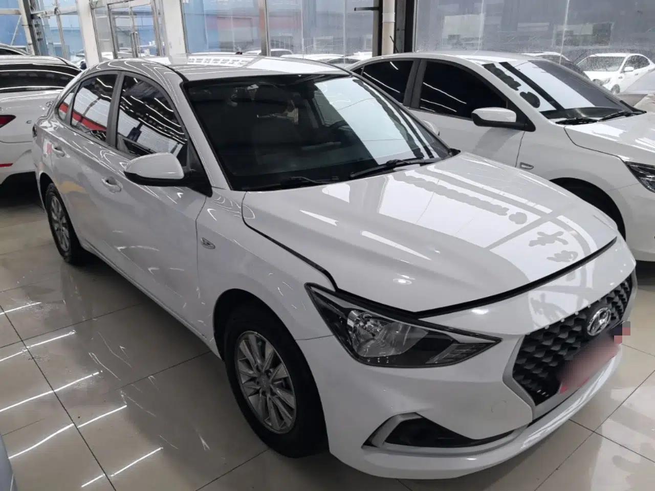 Hyundai Celesta 2018 1.6L Automatic GL Enjoyment Edition China VI compliant — миниатюра 3