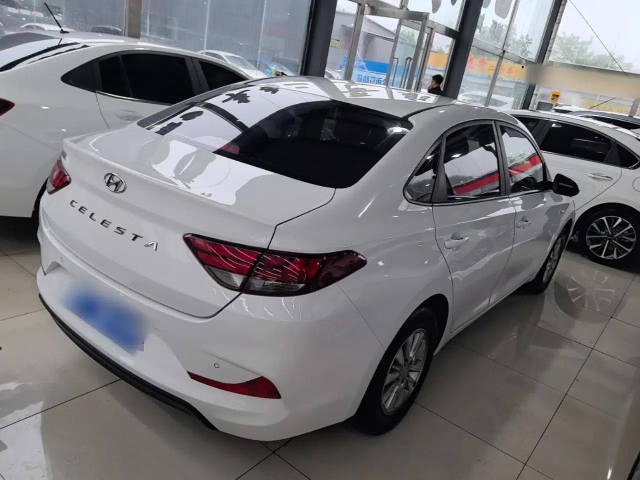 Hyundai Celesta 2018 1.6L Automatic GL Enjoyment Edition China VI compliant — миниатюра 6