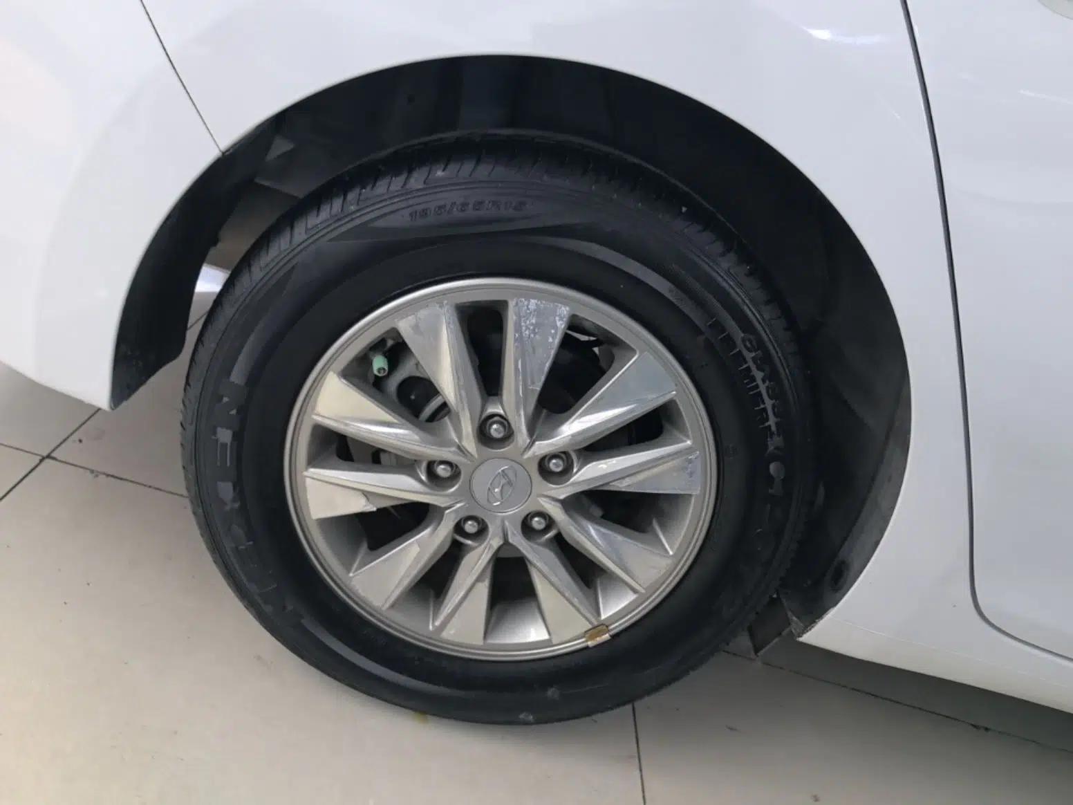 Hyundai Celesta 2018 1.6L Automatic GL Enjoyment Edition China VI compliant — миниатюра 10
