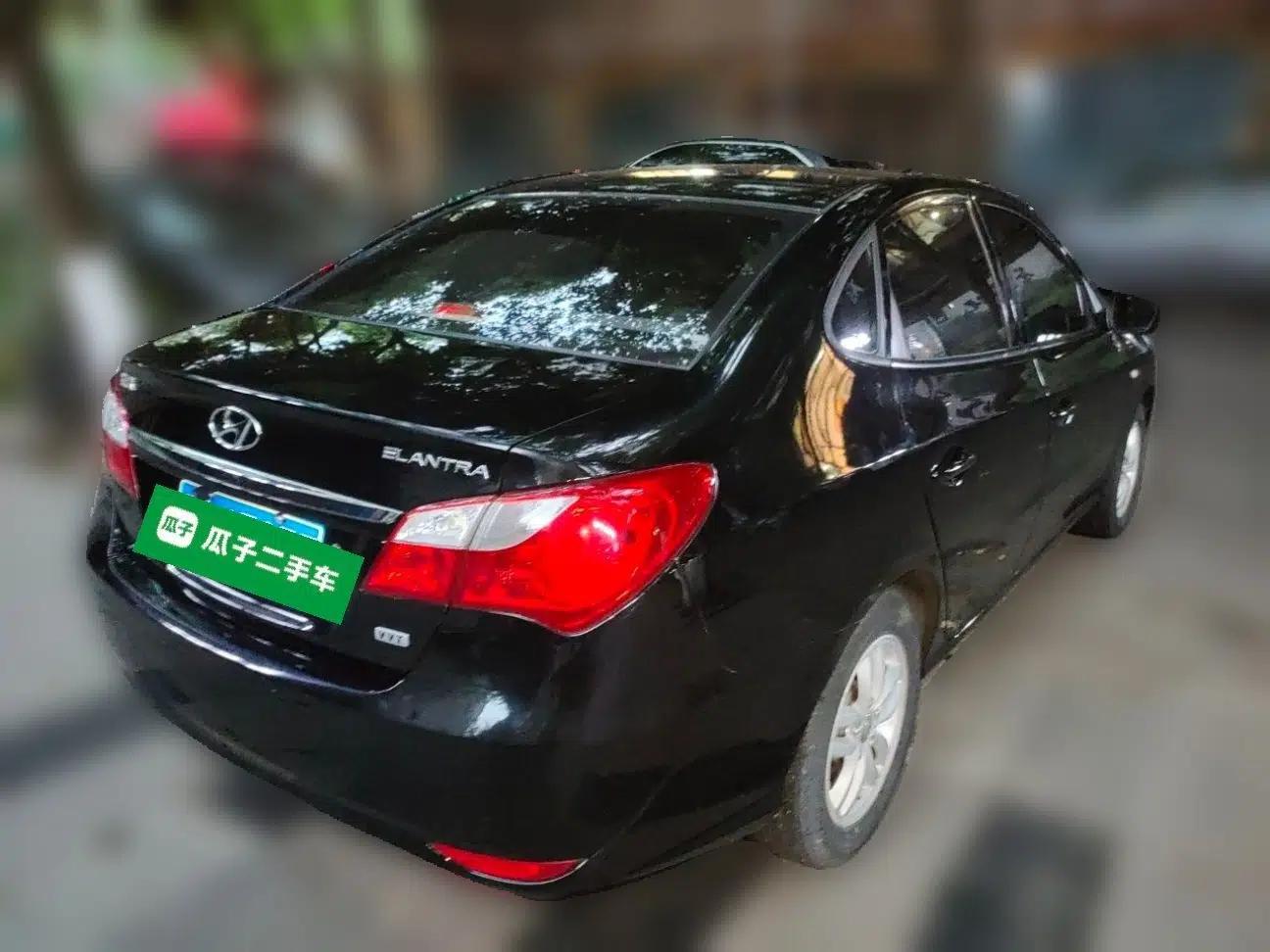 Hyundai Celesta 2011 1.6L Manual Comfort Edition — миниатюра 6