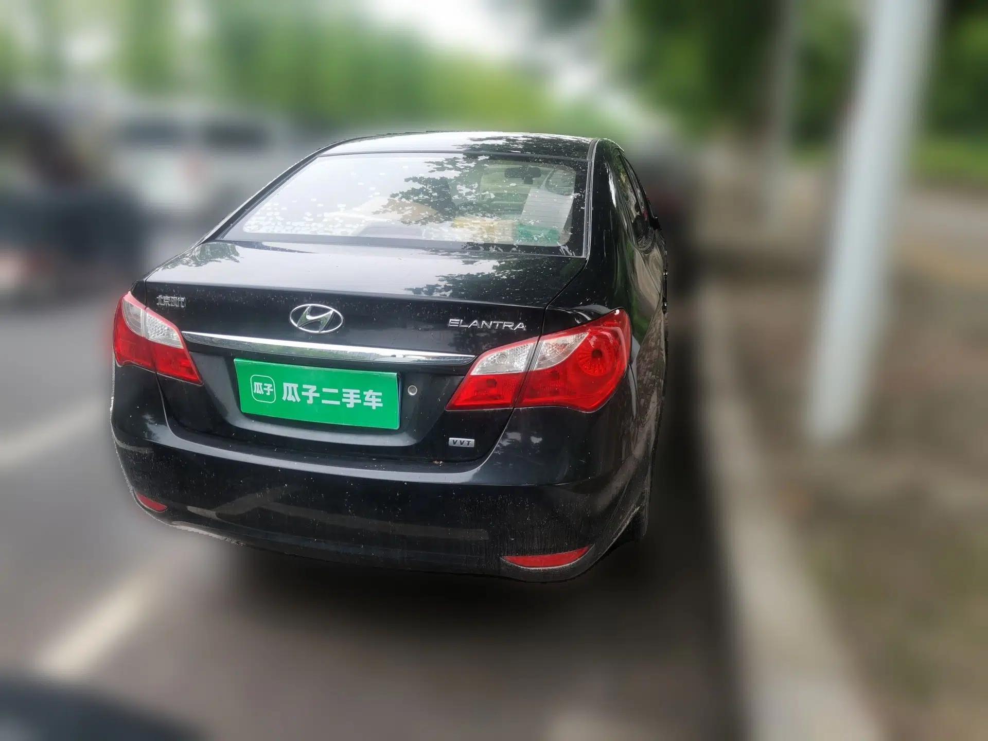 Hyundai Celesta 2011 1.6L Manual Comfort Edition — миниатюра 5