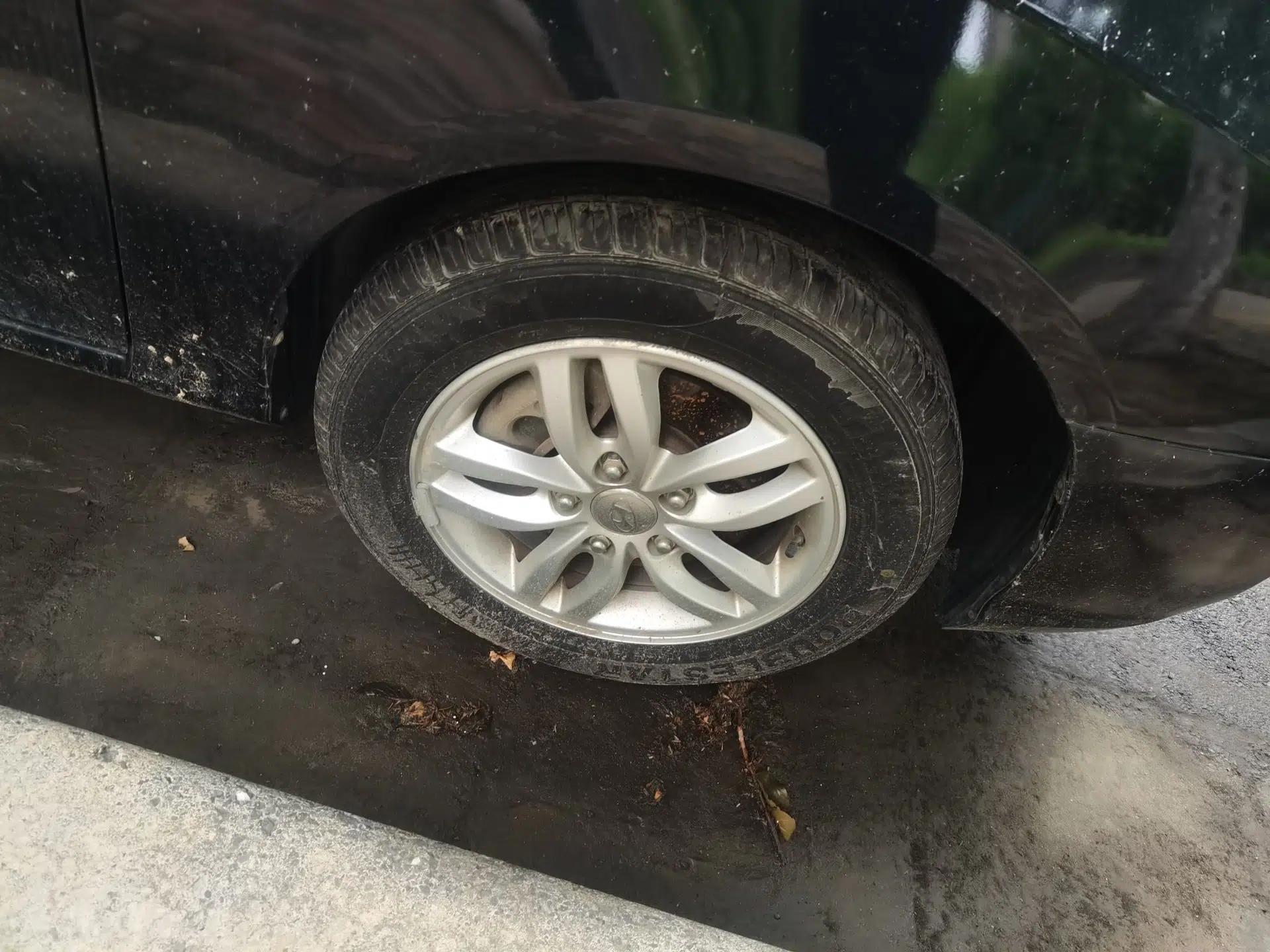 Hyundai Celesta 2011 1.6L Manual Comfort Edition — миниатюра 8