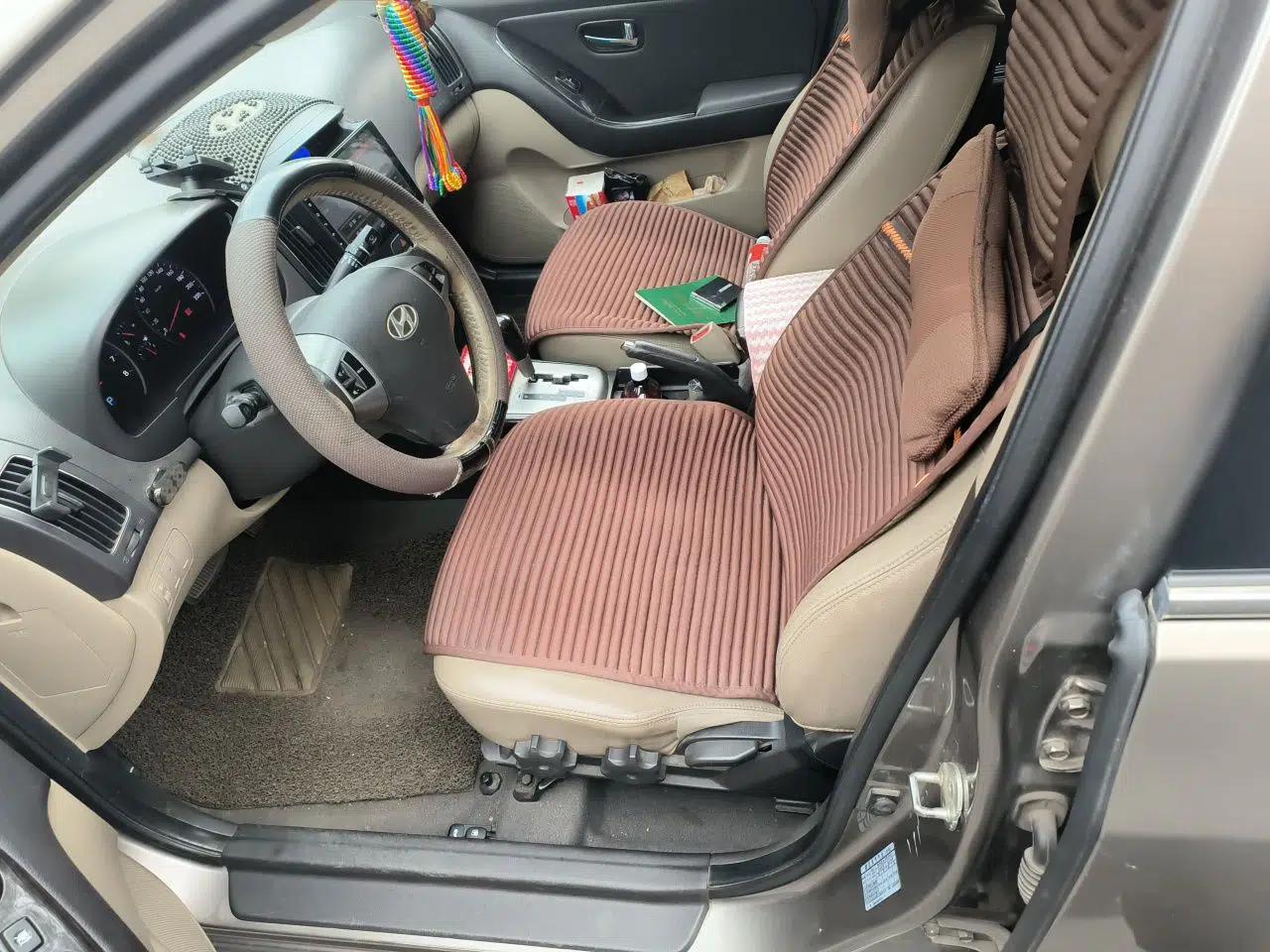 Hyundai Celesta 2011 1.6L Automatic Luxury Version — миниатюра 16