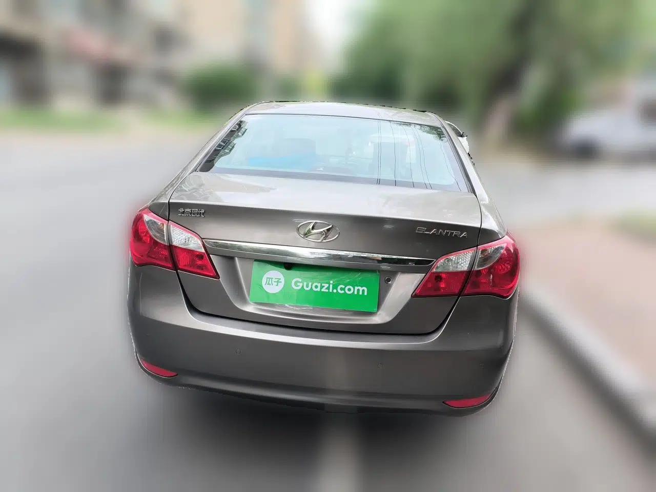 Hyundai Celesta 2011 1.6L Automatic Luxury Version — миниатюра 5