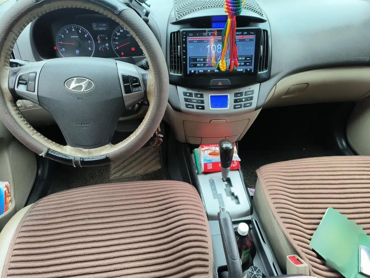 Hyundai Celesta 2011 1.6L Automatic Luxury Version — миниатюра 10