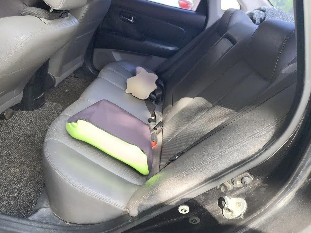 Hyundai Celesta 2011 1.6L Automatic Luxury Version — миниатюра 18