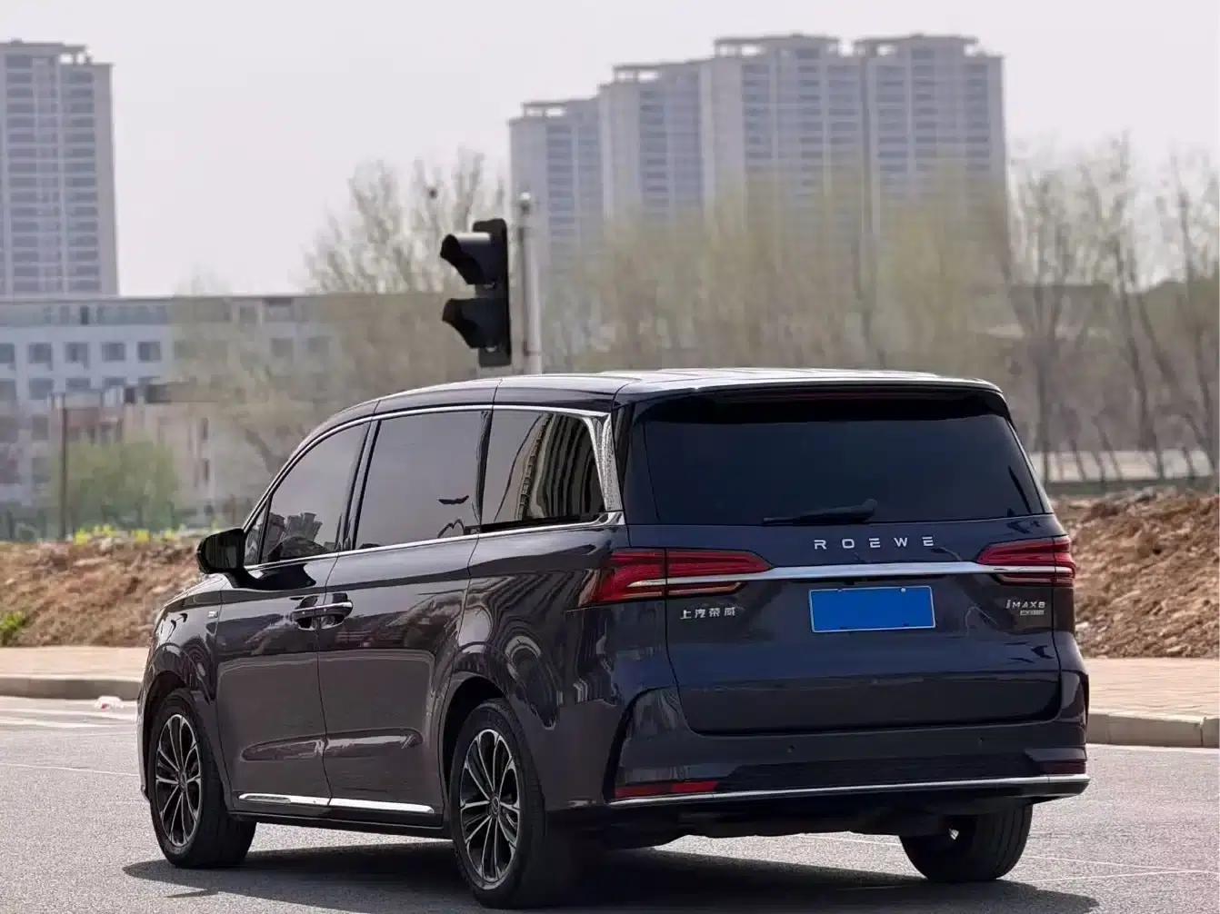 Roewe iMAX8 2021 400TGI Supreme Series Premium Edition — миниатюра 9