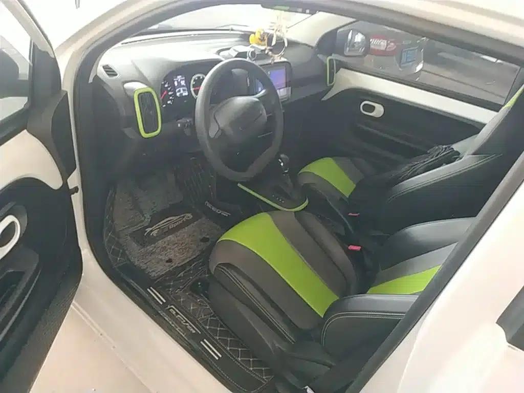 CLEVER 2021 Model 302km Premium Edition — миниатюра 17