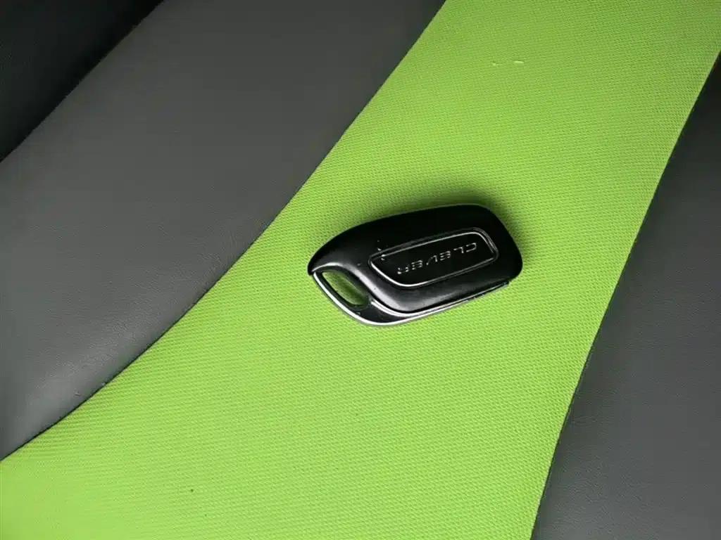 CLEVER 2021 Model 302km/h New Four-Seat Super Edition — миниатюра 9