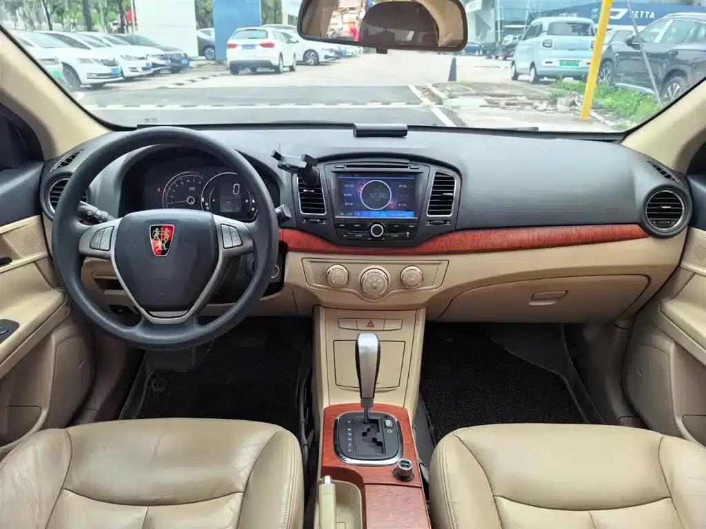 Roewe 350 2012 1.5L Automatic Smart Value Edition — миниатюра 14